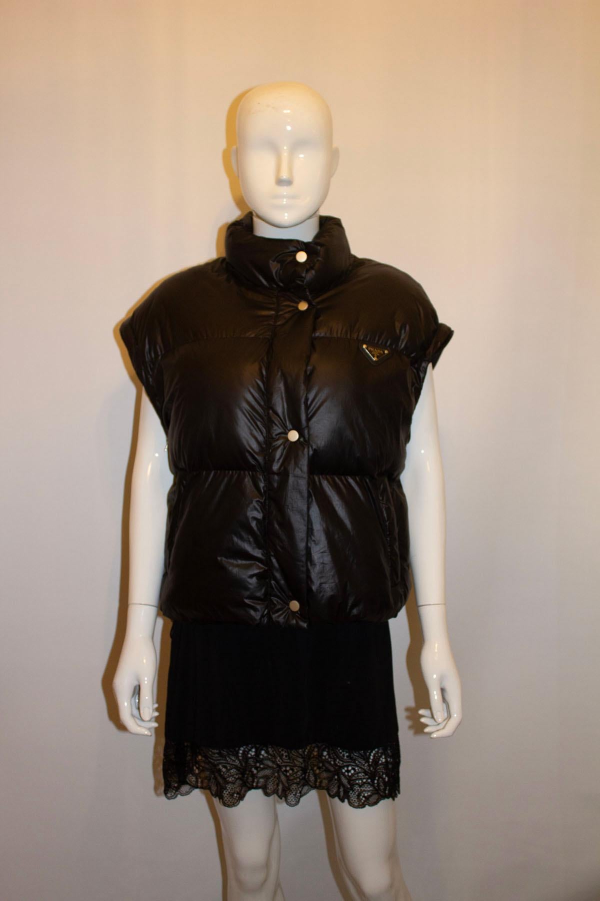 Women's or Men's Black Prada Puffa Jacket with Detachable Sleaves For Sale