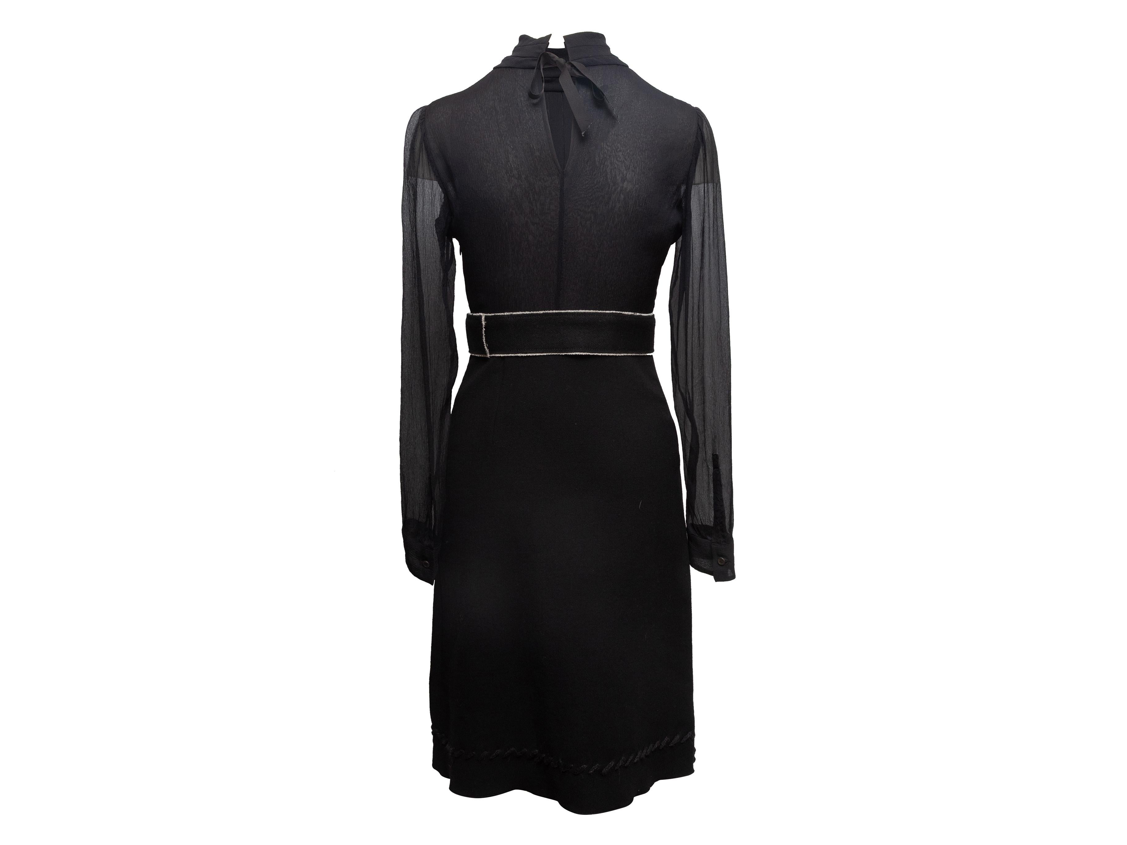Noir Robe à nœud en soie et laine vierge noire de Prada Taille IT 42 en vente