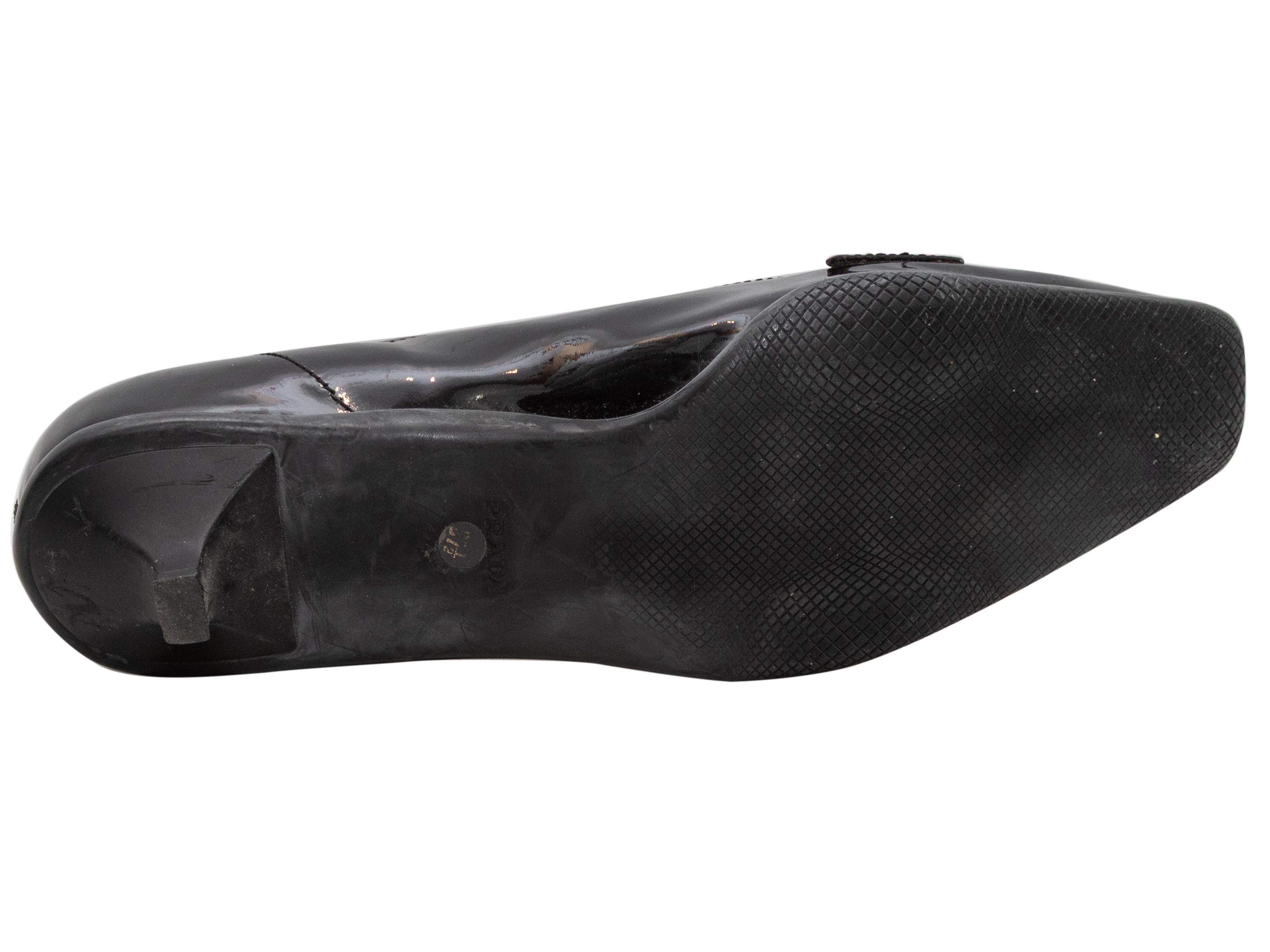 Black Prada Sport Patent Square-Toe Kitten Heels Size 37.5 For Sale 1