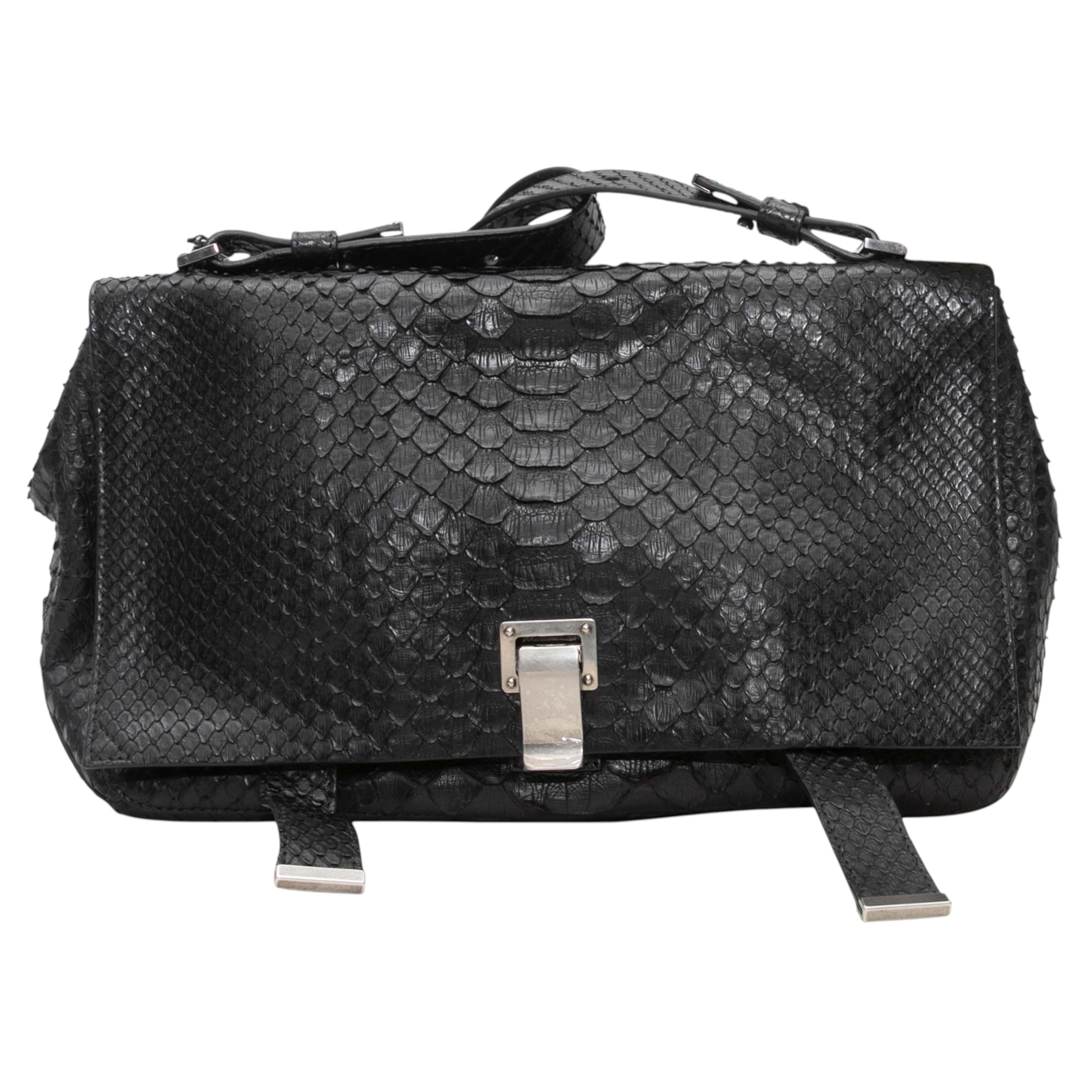 Borsa a tracolla nera in pelle di pitone di Proenza Schouler in vendita