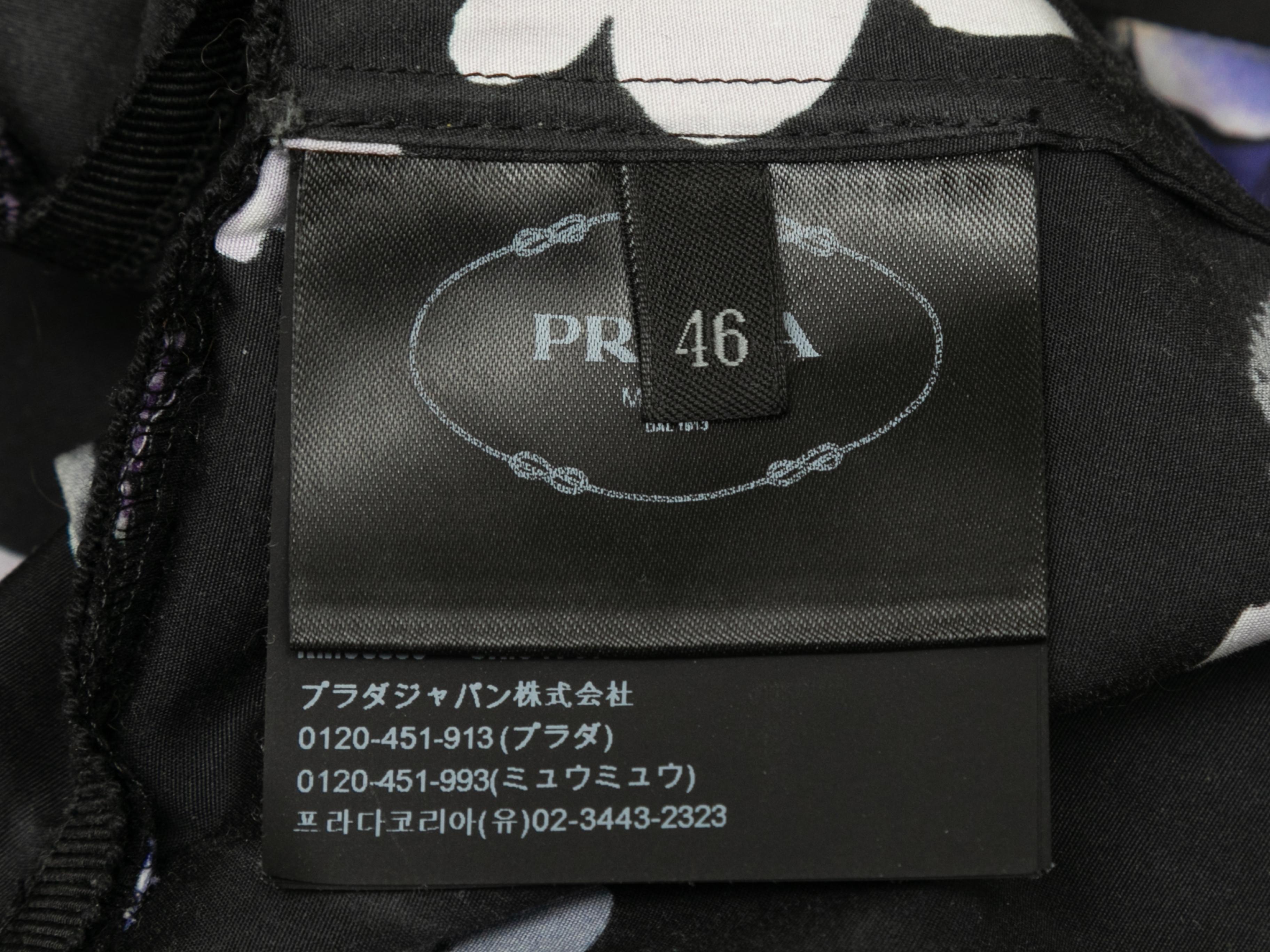 Robe imprimée Pansy noire et mauve de Prada Taille IT 46 Bon état - En vente à New York, NY