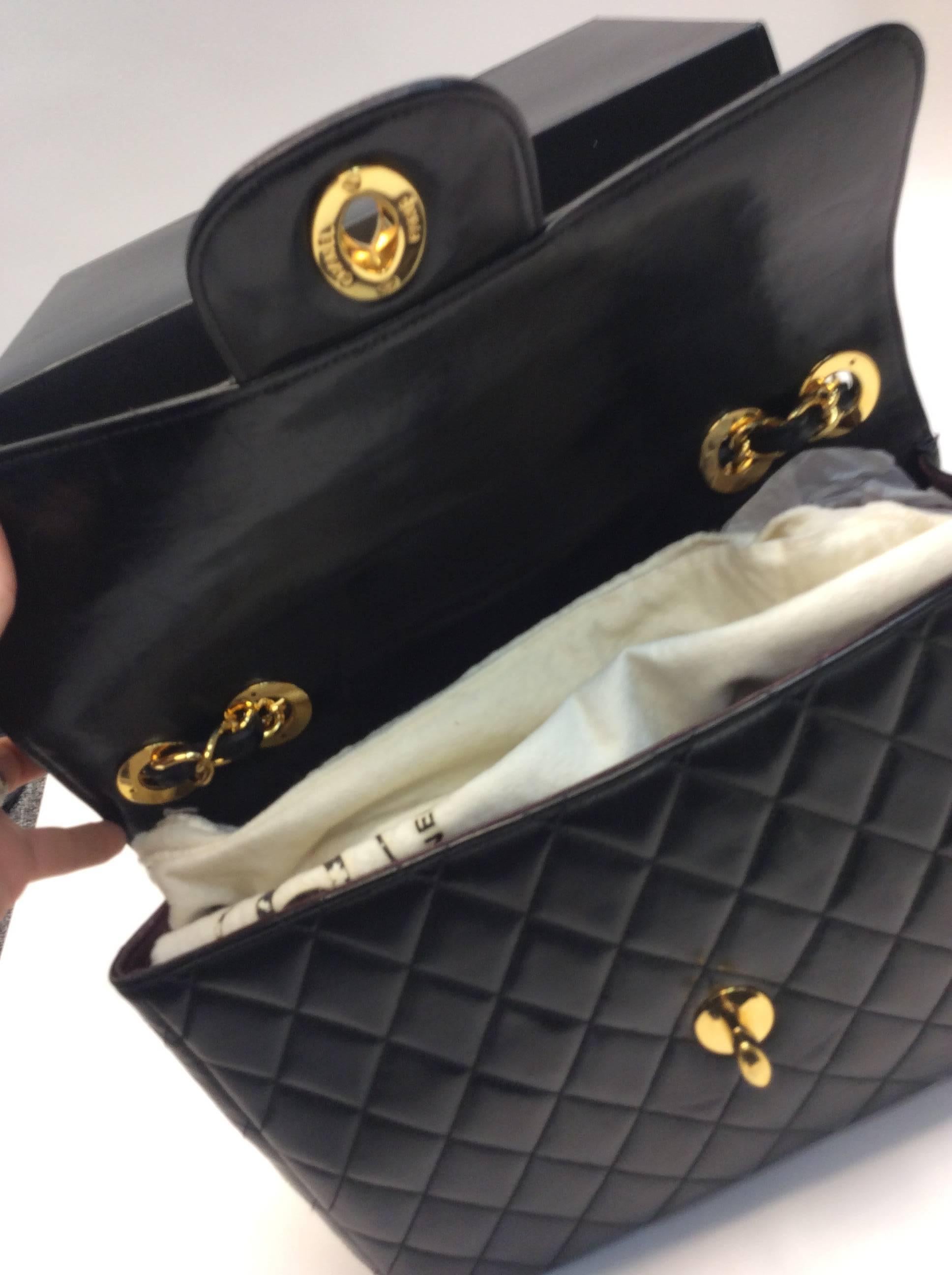 Black Quilted Flap Leather Chanel Bag With Box For Sale 2