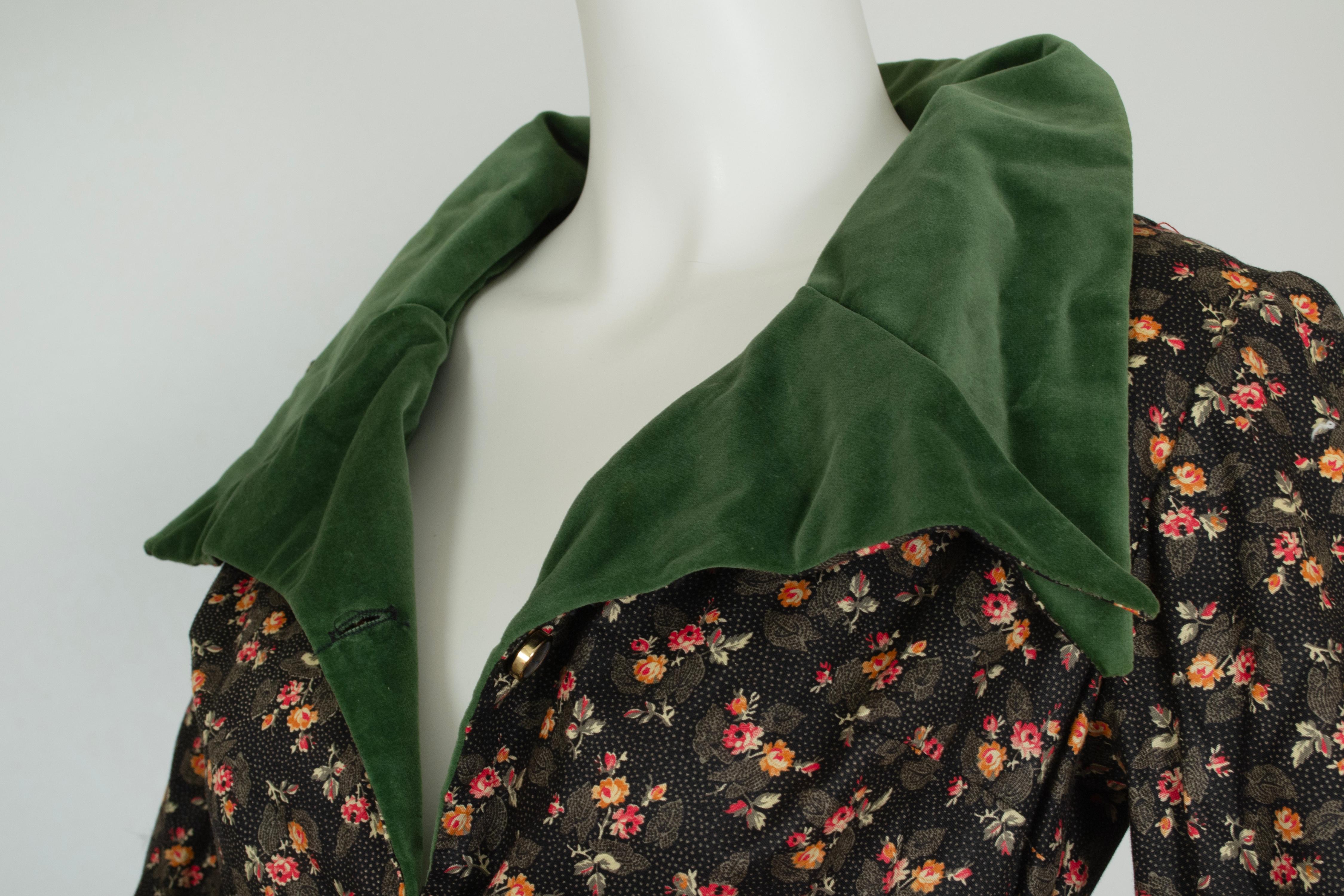 Schwarzes, gestepptes provenzalisches Hostessenkleid mit grünem Samtkragen - XS, 1950er Jahre im Angebot 6