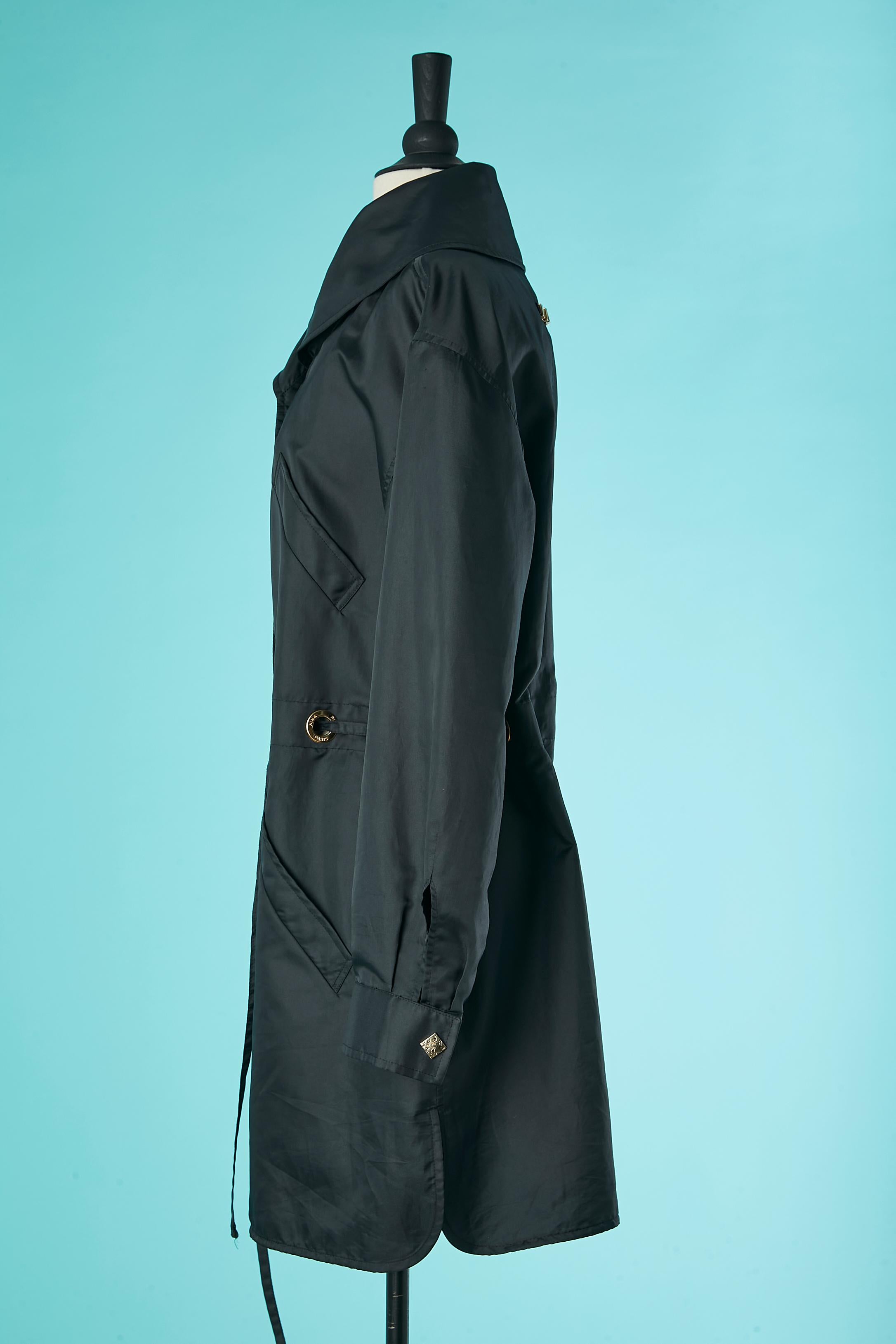 Black raincoat with branded snap and gold metal eyelet Nina Ricci  For Sale 2
