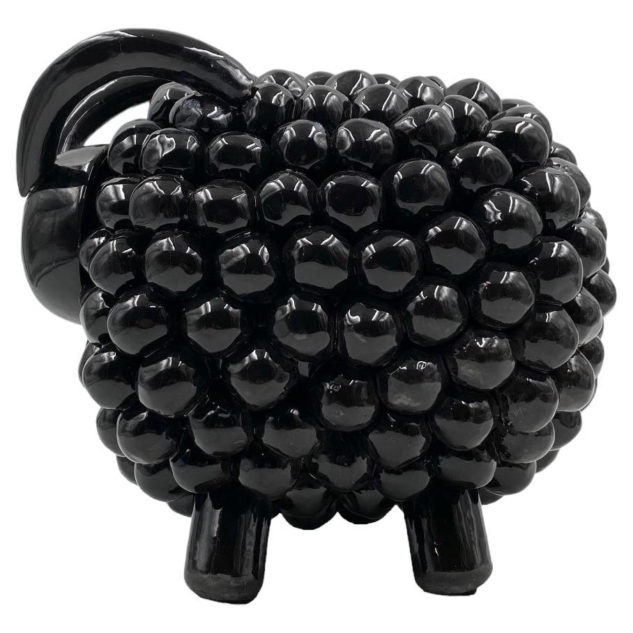 Carnero negro / oveja escultura de cerámica, Italia años 80