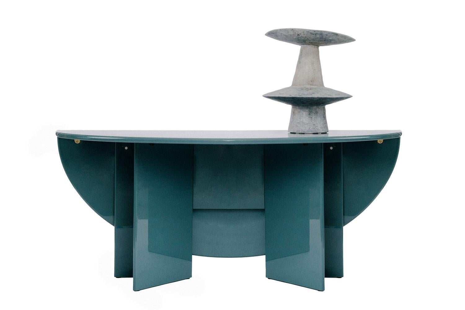 Italian Black Raw Fiberglass Table Top Unda High Sculpture, Imperfetto For Sale