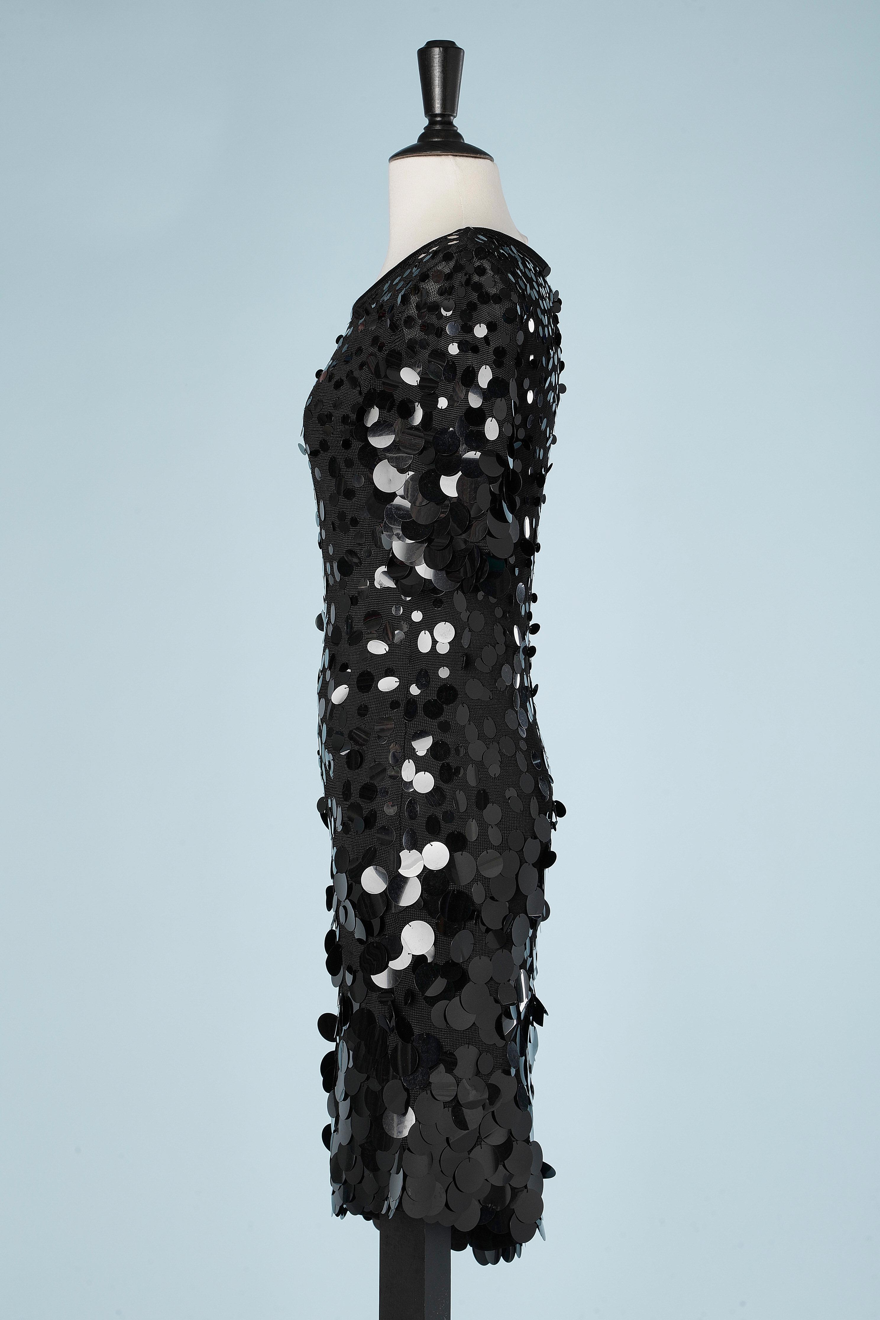 Vestido negro de punto de rayón cubierto de lentejuelas negras de PVC en Excelente estado para la venta en Saint-Ouen-Sur-Seine, FR