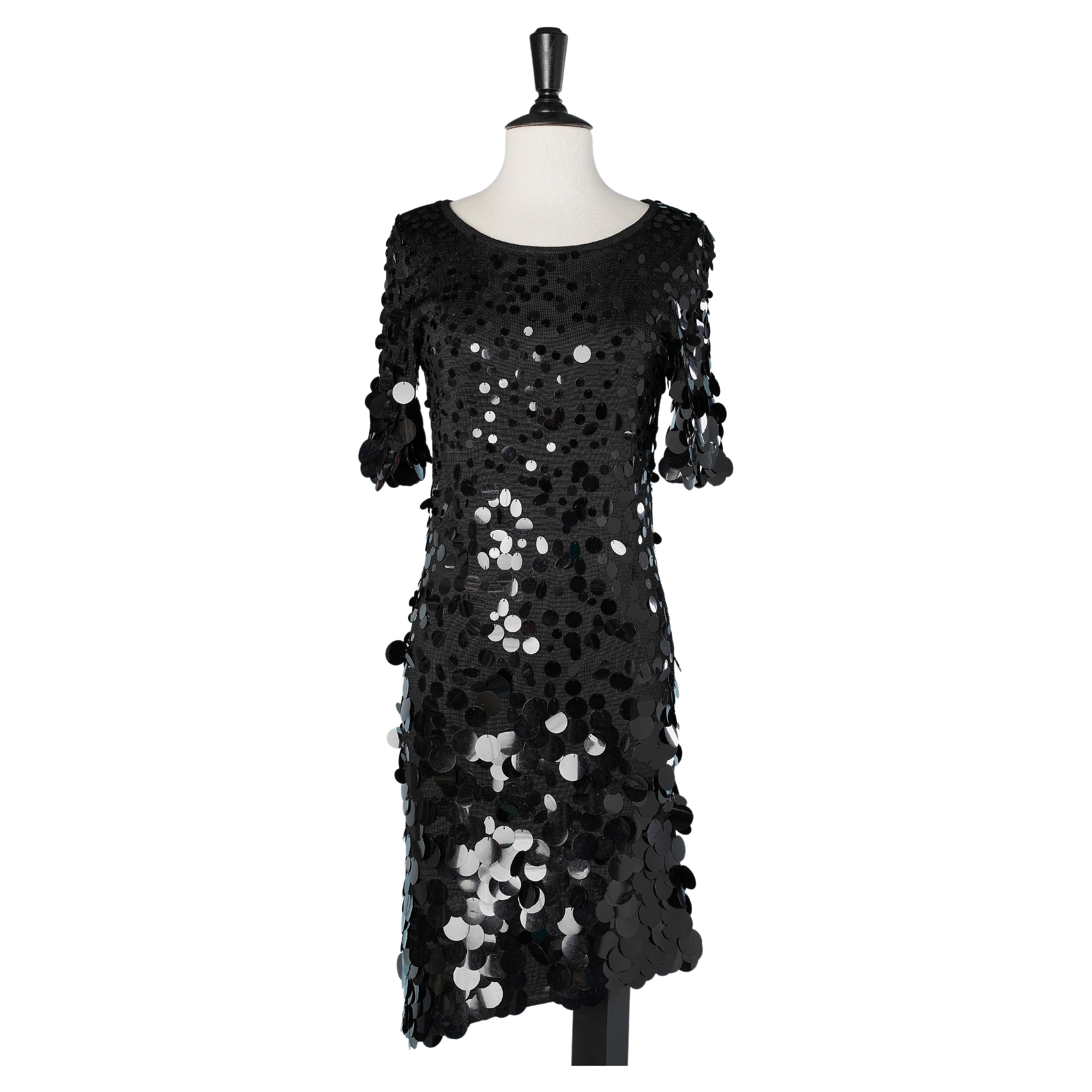 Vestido negro de punto de rayón cubierto de lentejuelas negras de PVC en venta