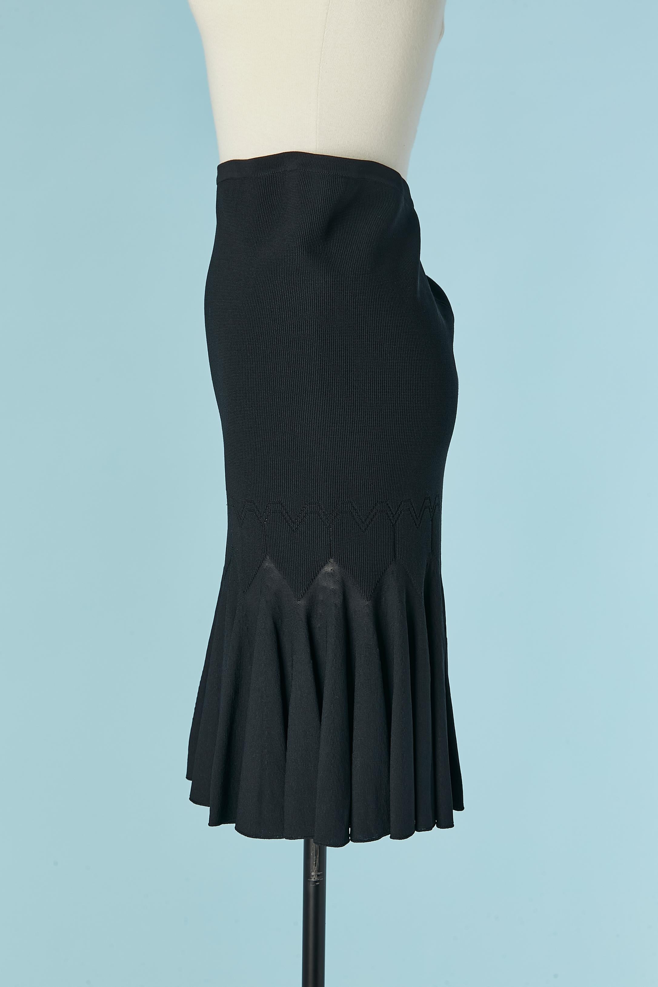 Noir Jupe jacquard en maille de rayonne noire ALAIA en vente