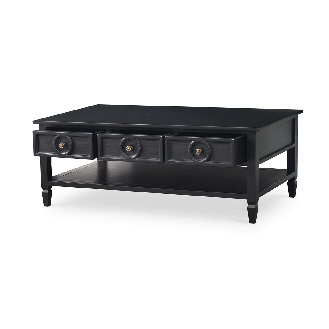 Provincial français Table basse rectangulaire noire en vente