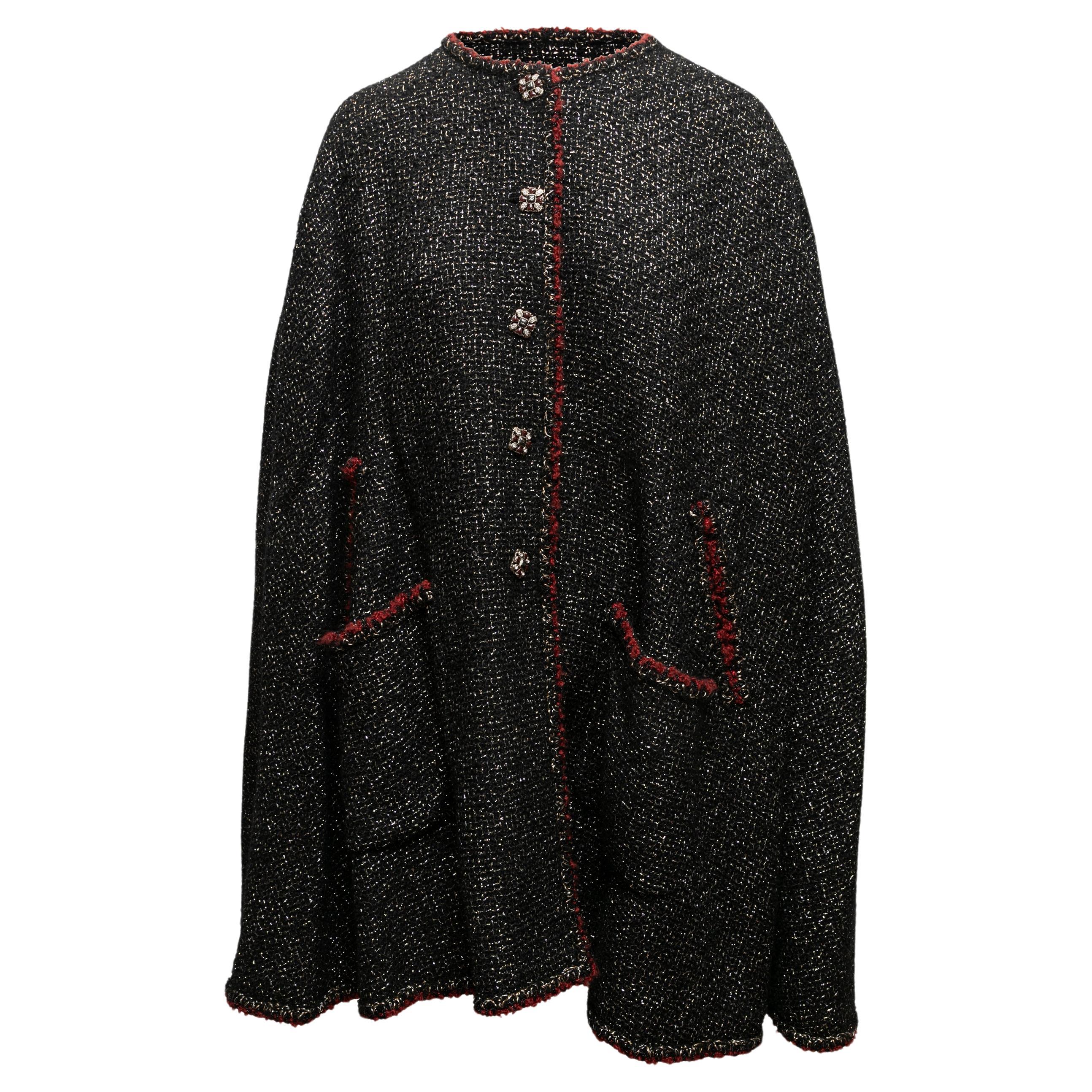 Black & Red Chanel Fall/Winter 2006 Metallic Reversible Cape Size O/S For Sale