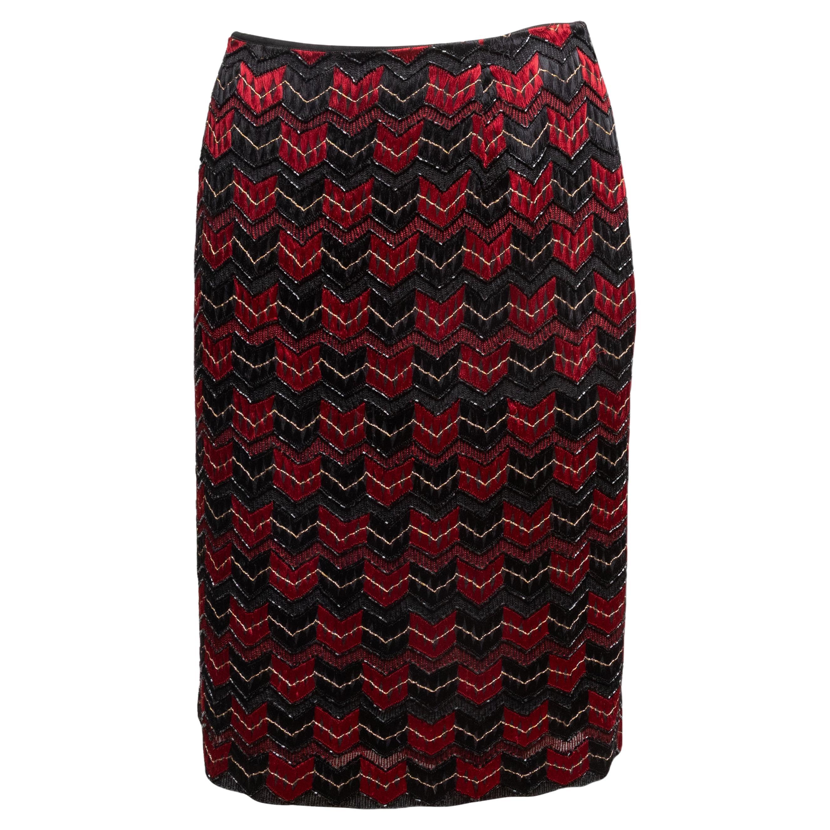 Black 
Red Oscar de la Renta Beaded Silk Knee-Length Skirt Size US 12