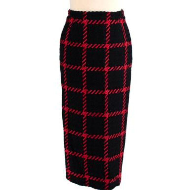 Black & red windowpane check boucle jacket & skirt In Excellent Condition For Sale In London, GB