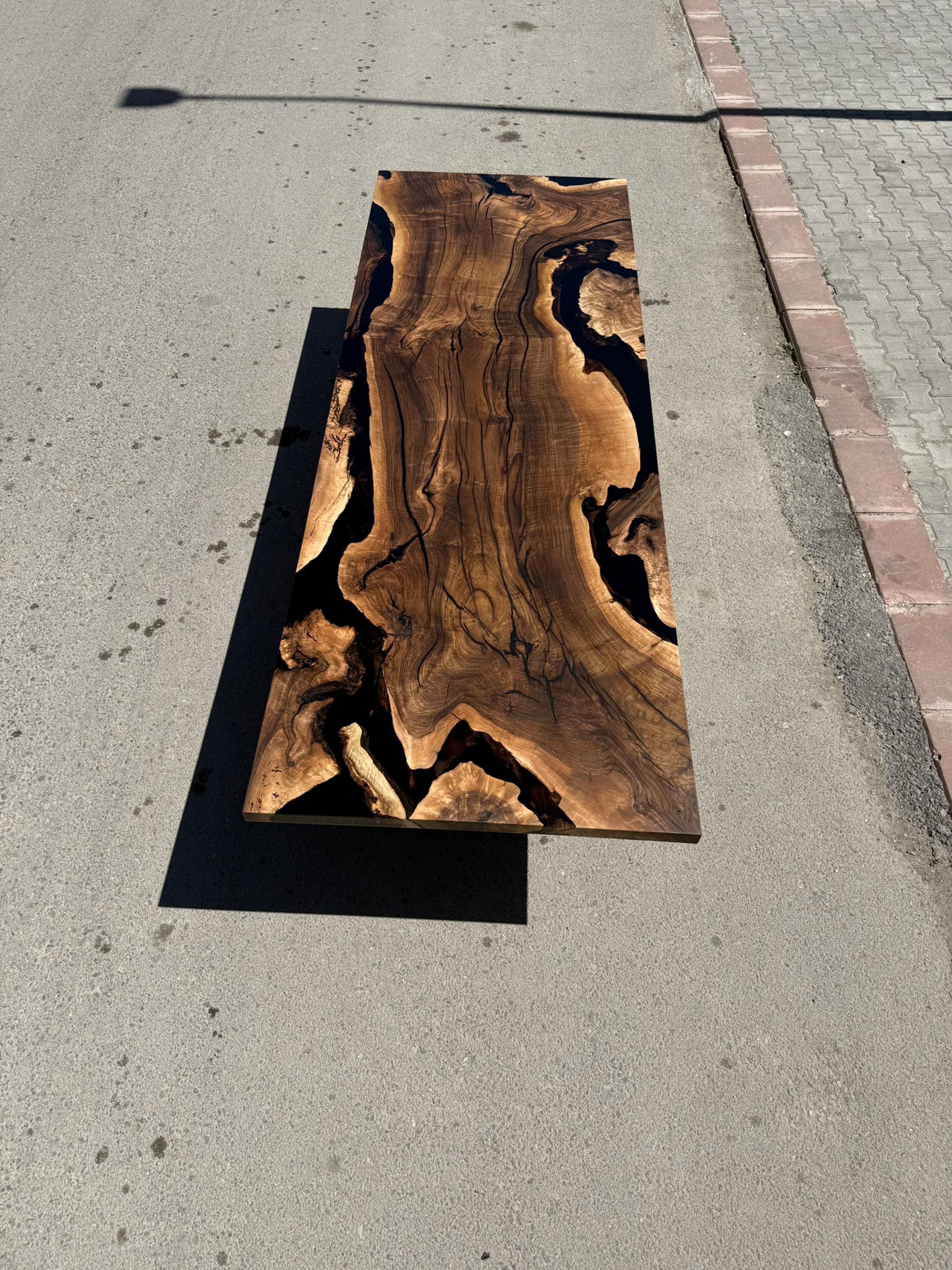 Black Resin Walnut Wood Dining Room Table - Custom Wooden Table For Sale 2