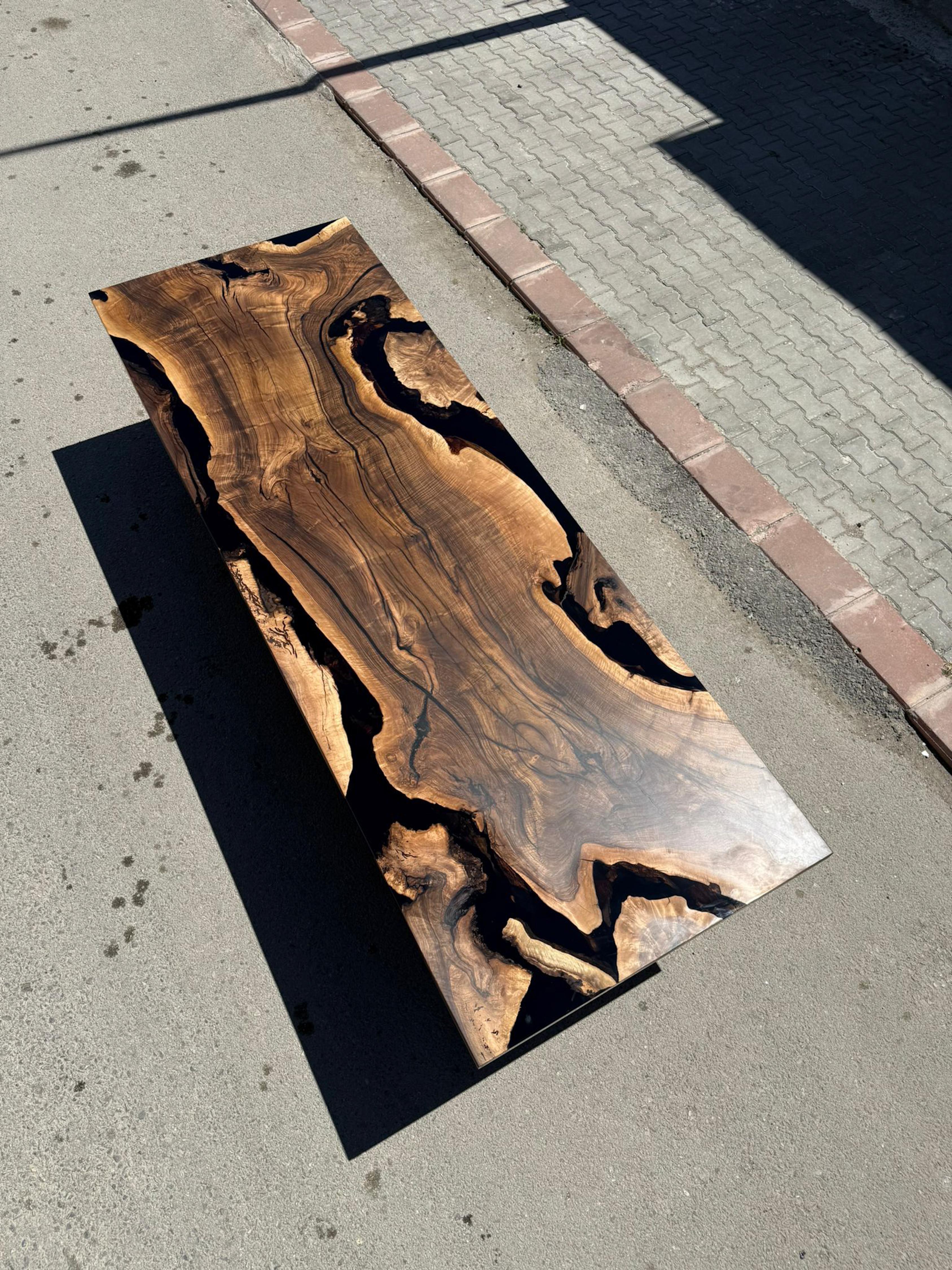 Black Resin Walnut Wood Dining Room Table - Custom Wooden Table For Sale 3