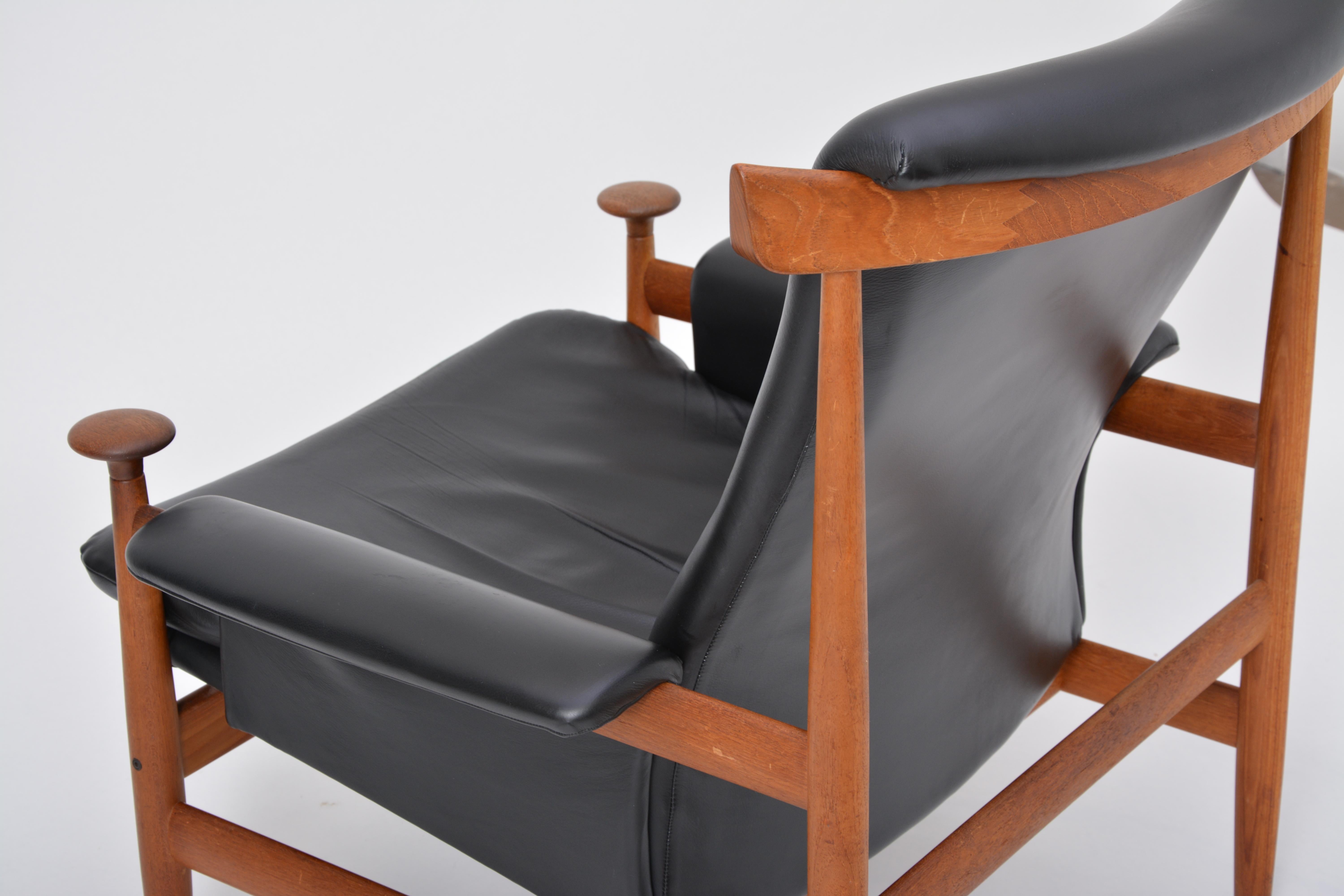 Mid-Century Modern Black Reupholstered Bwana Model 152 Lounge Chair by Finn Juhl for France & Son