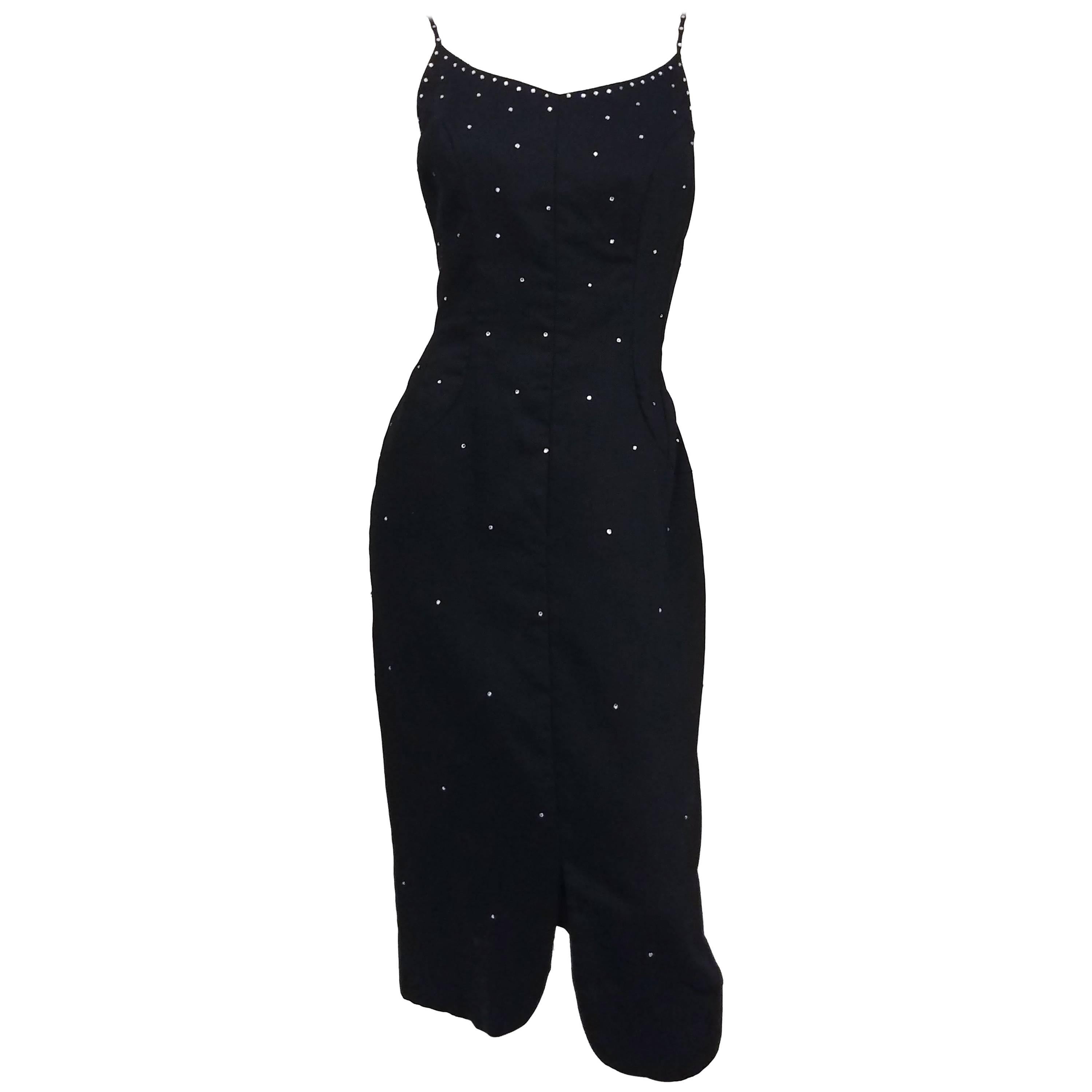 Schwarzes Cocktailkleid mit Strasssteinen, 1960er Jahre