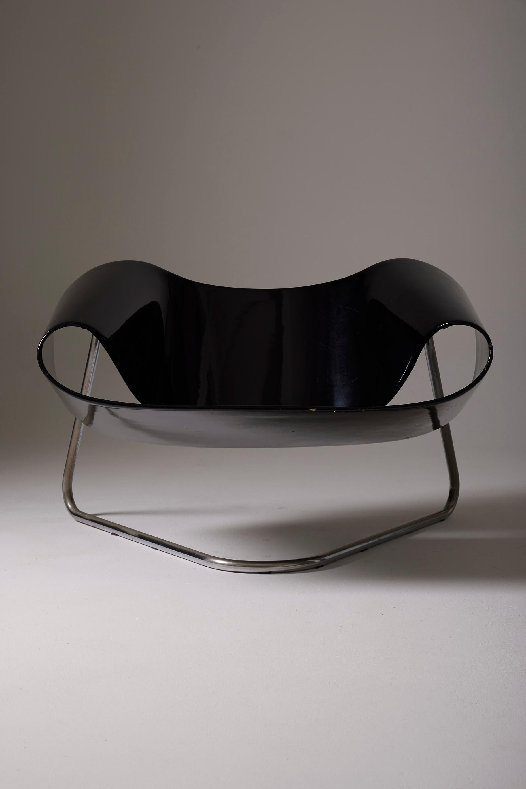 Black Ribbon Armchair by Franca Stagi & Cesare Leonardi For Sale 7