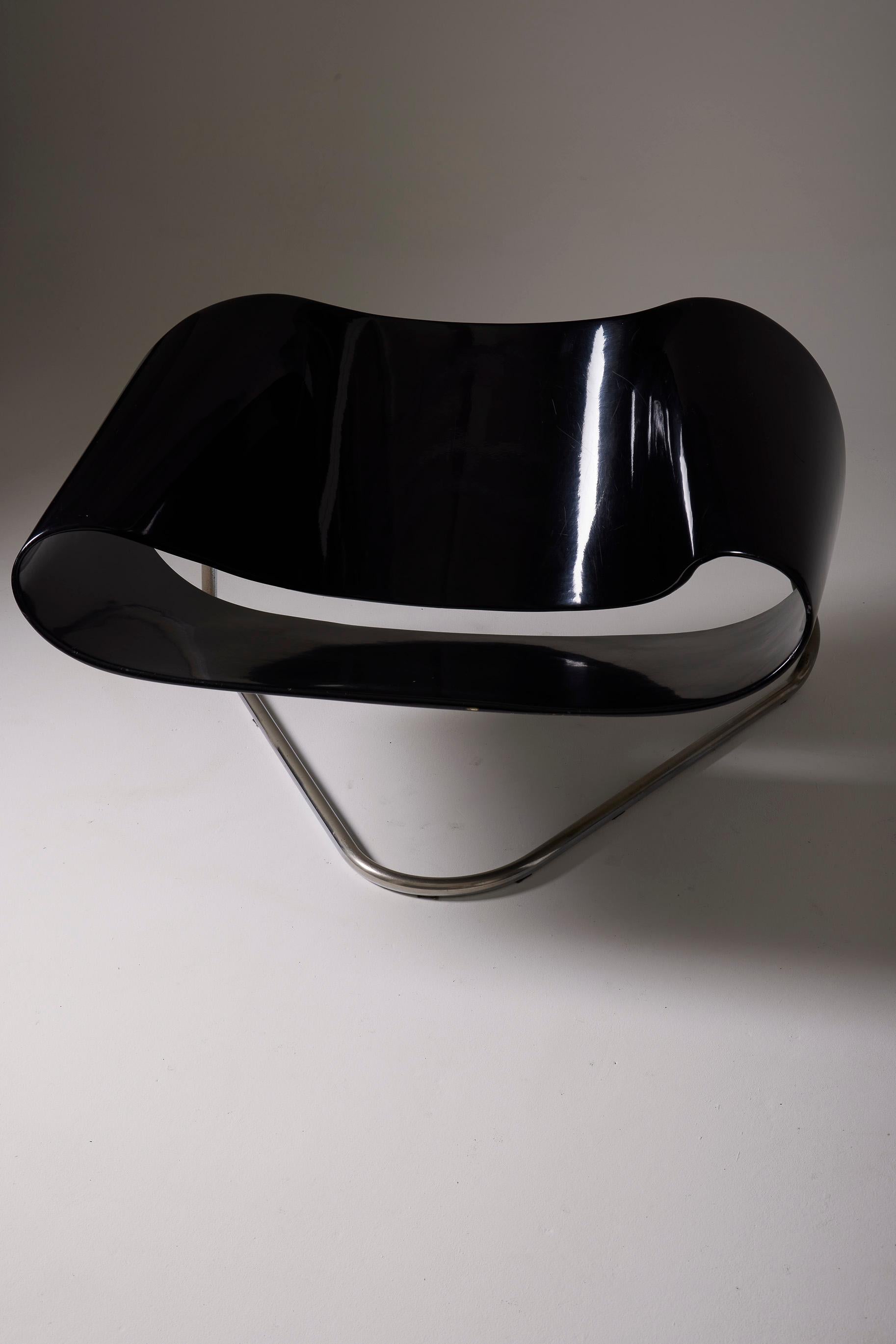 Black Ribbon Armchair by Franca Stagi & Cesare Leonardi For Sale 10