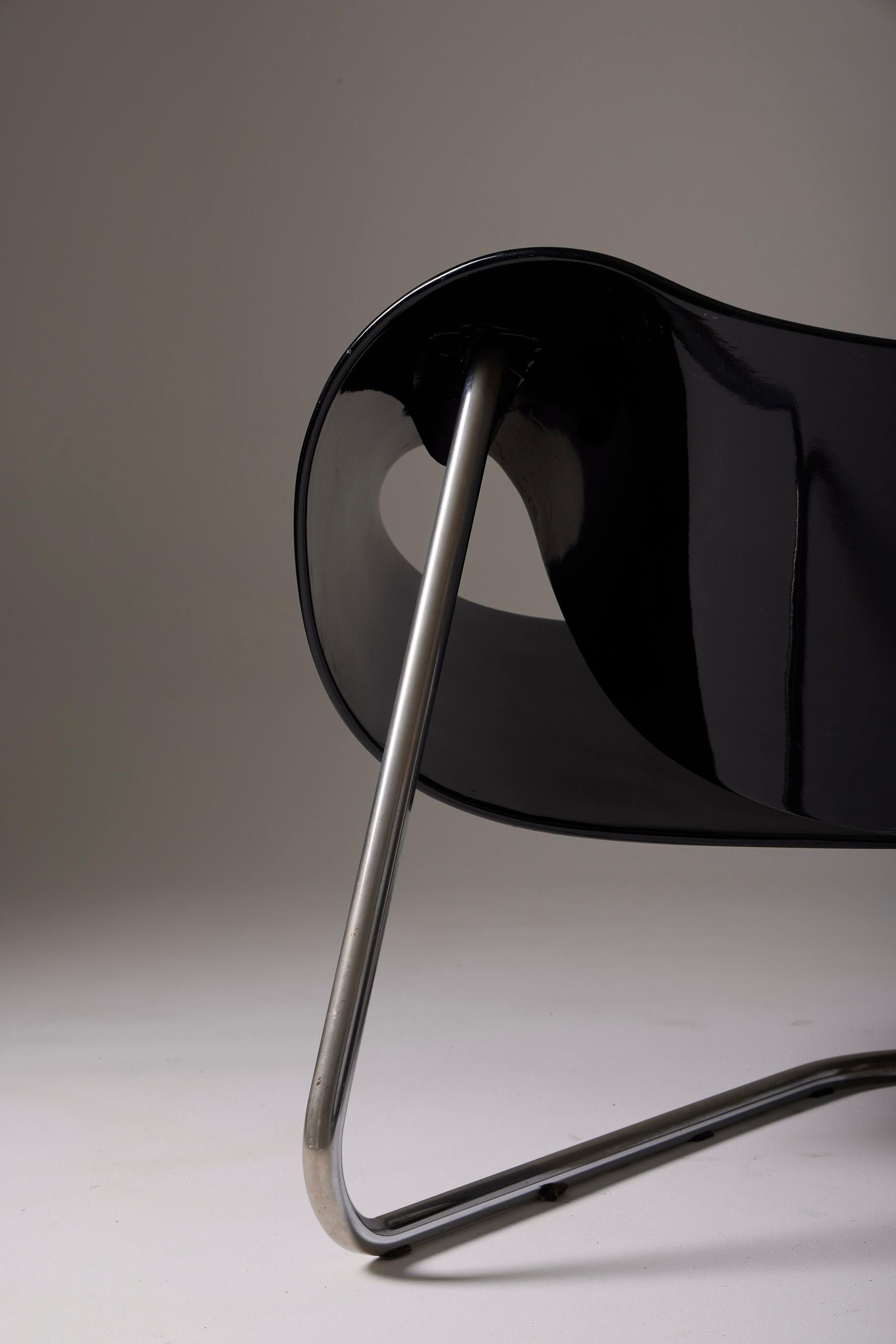 Black Ribbon Armchair by Franca Stagi & Cesare Leonardi For Sale 2