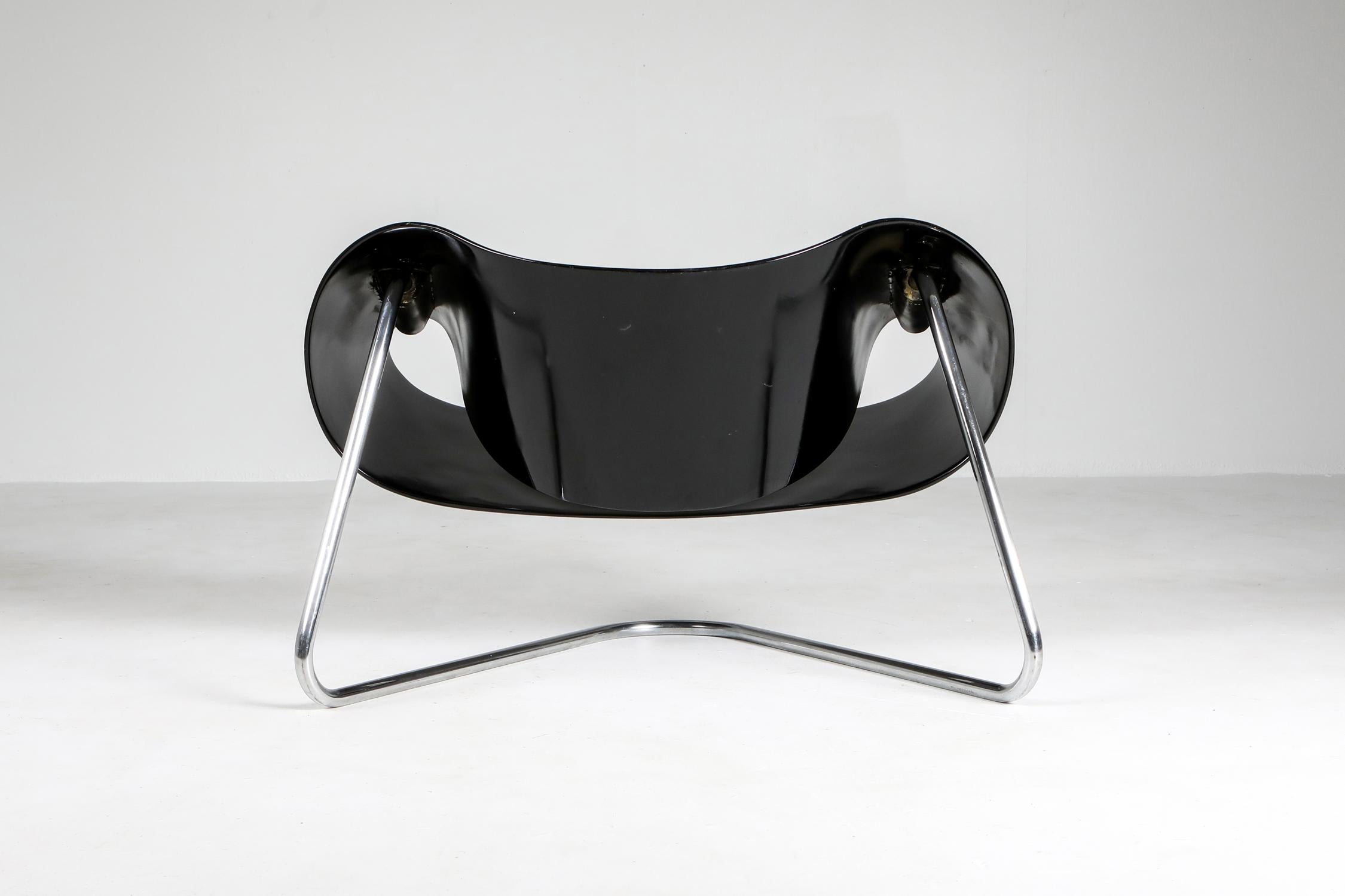 Black Ribbon Chair by Franca Stagi for Bernini, 1961 In Good Condition In Antwerp, BE