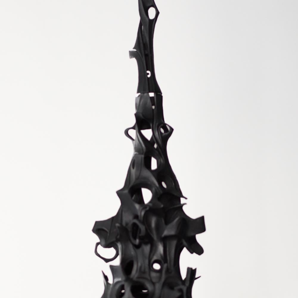 Organico moderno Black Ridge  Hand-Built Matte Black Stoneware Sculptural Vessel by SMOGE SPACE in vendita