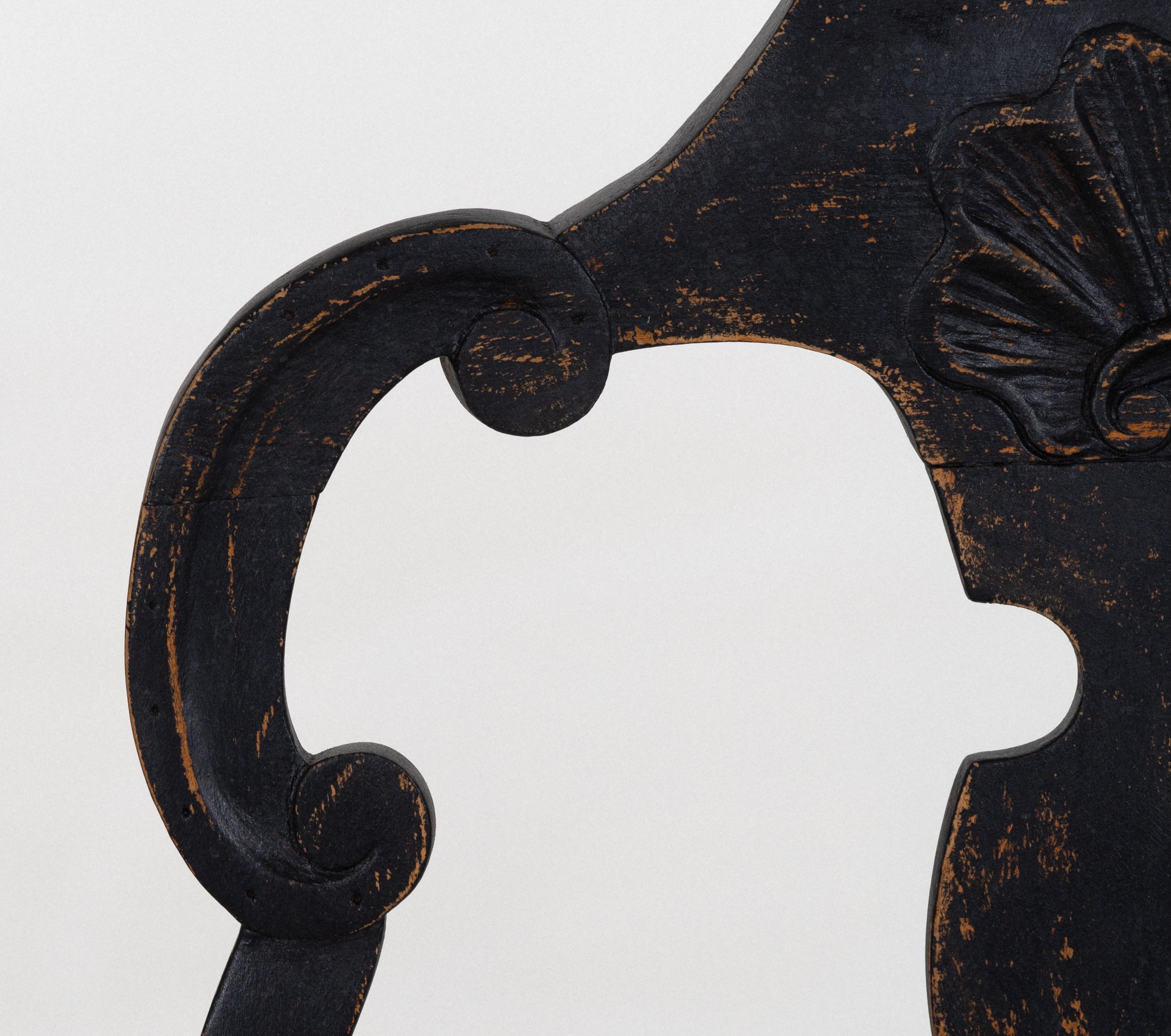 Legno Poltrona rococò nera, 18° secolo. in vendita