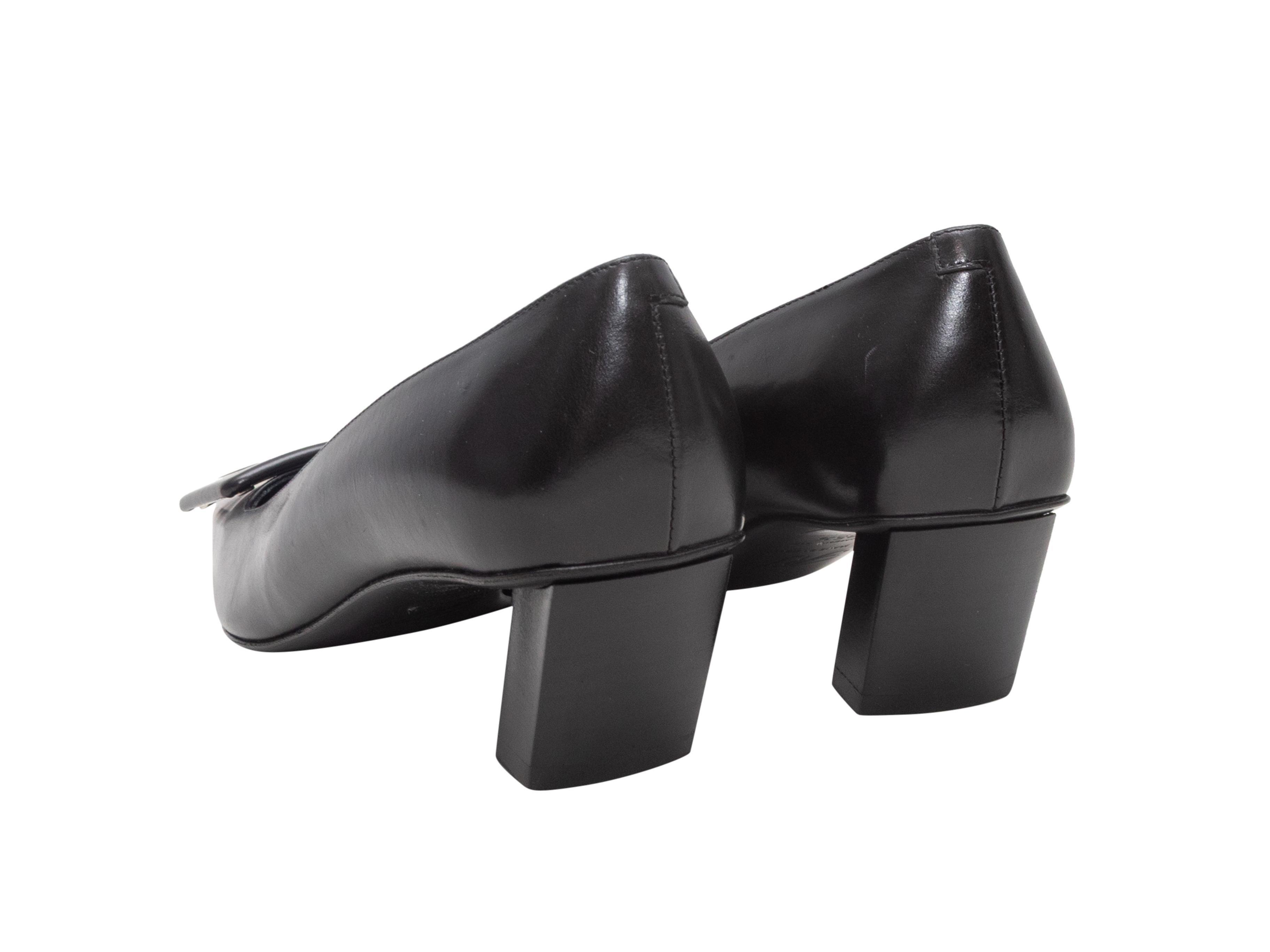 Roger Vivier nero con fibbia a punta quadrata misura 35,5 In condizioni buone in vendita a New York, NY