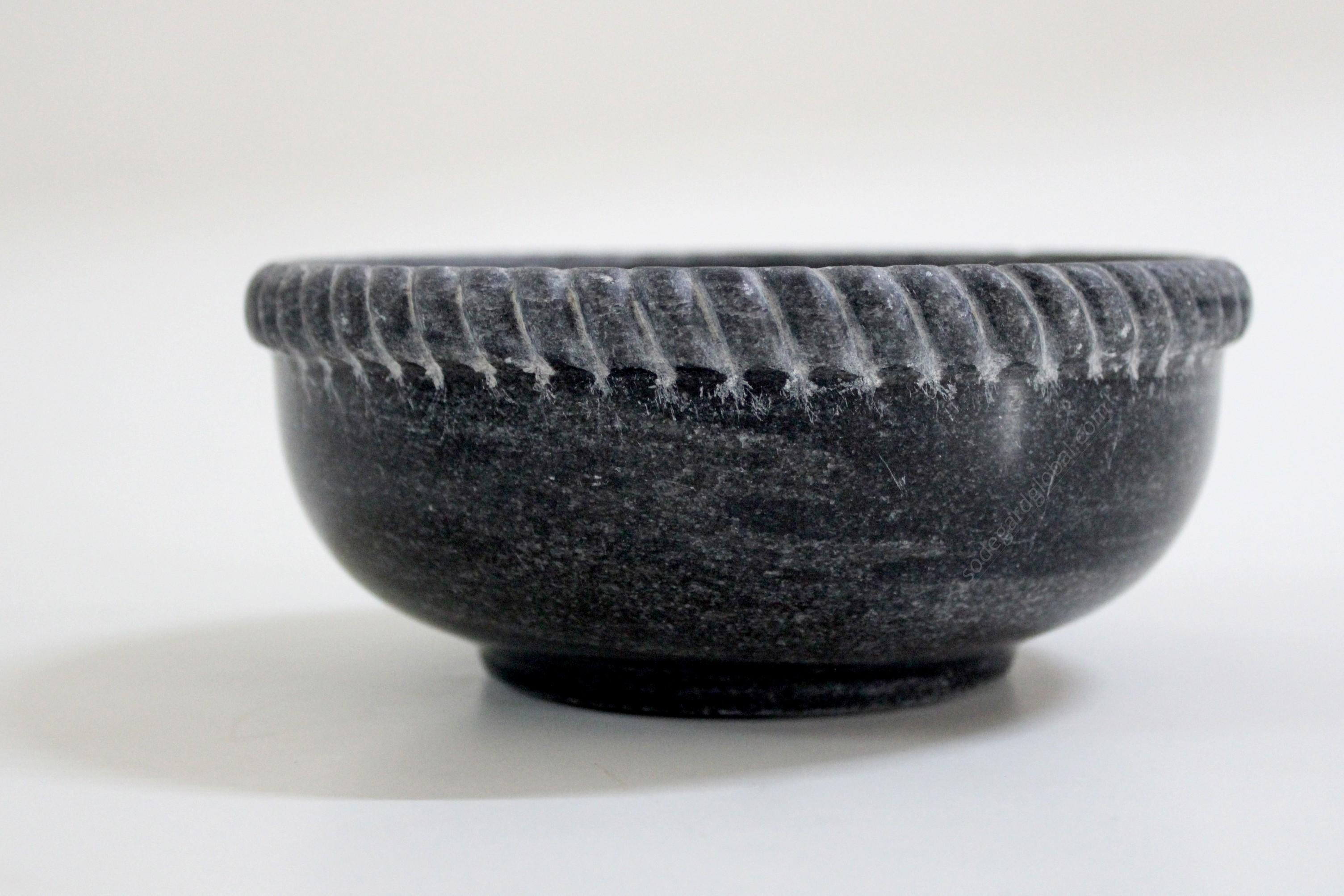 Rope Bowl in Black Marble Handcrafted in India by Stephanie Odegard For Sale 4