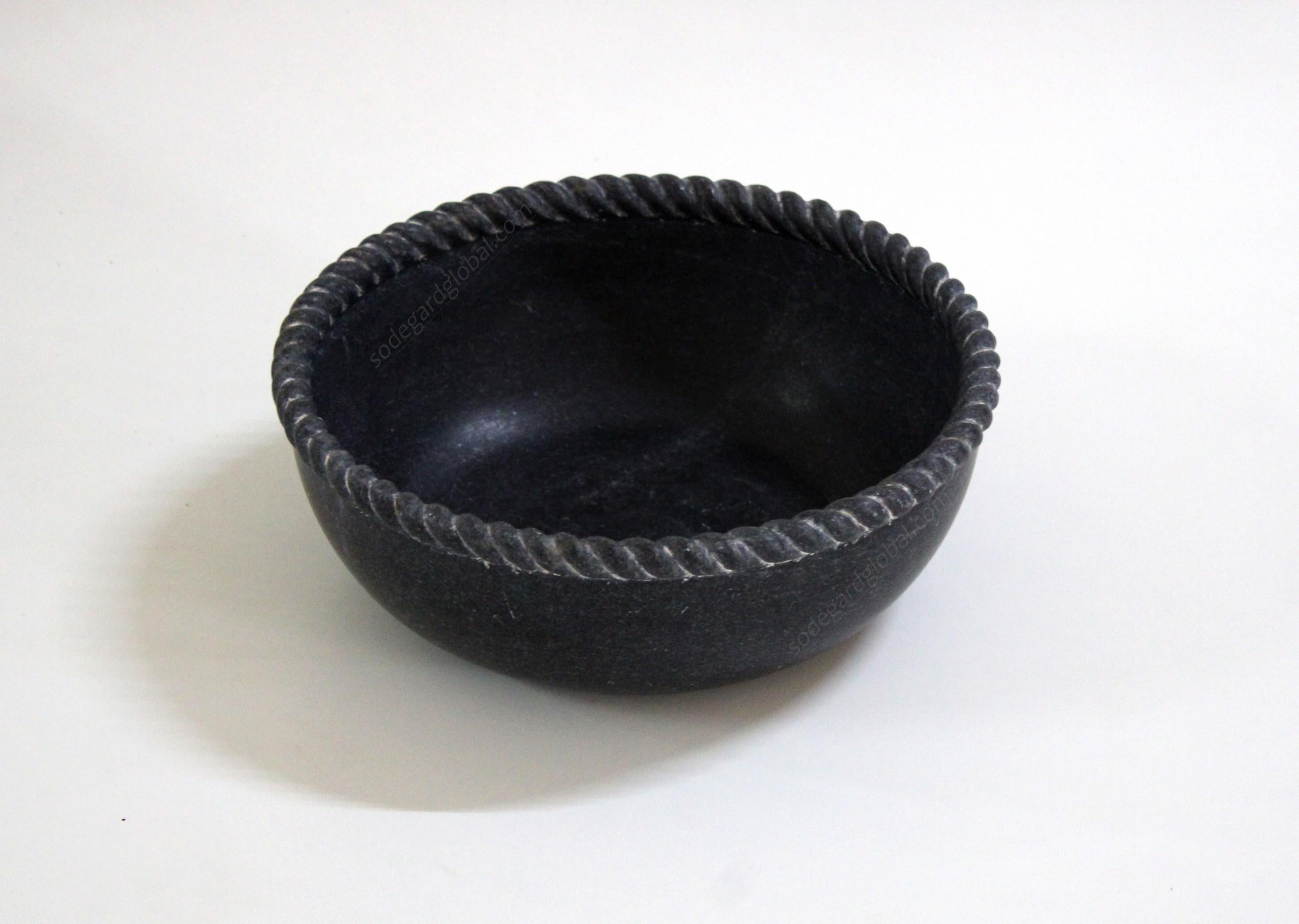 Rope Bowl in Black Marble Handcrafted in India by Stephanie Odegard For Sale 2