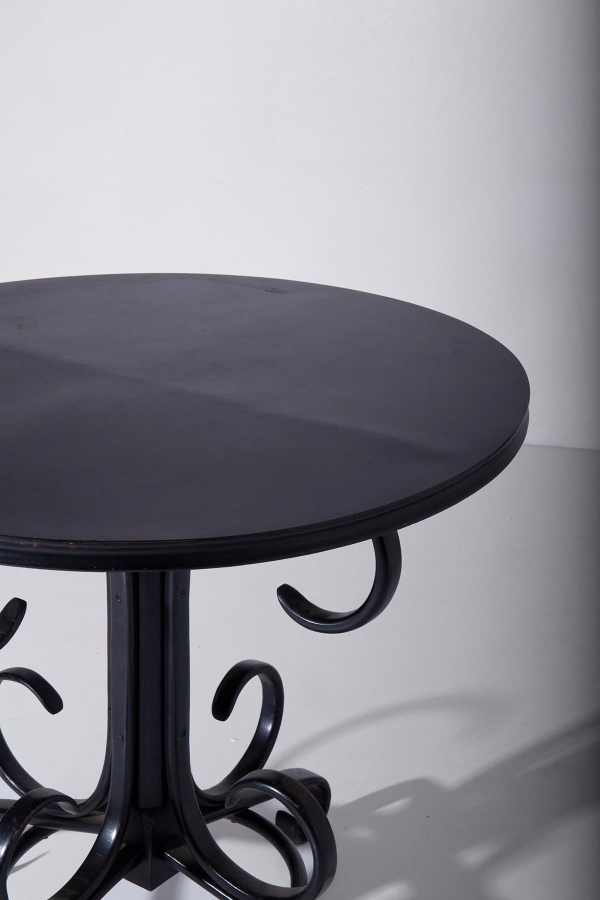 Black round Italian Art Deco table in vendita 3