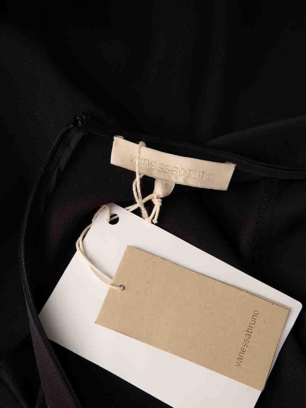 Robe noire à col rond et corset, taille S Neuf - En vente à London, GB