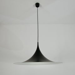 Schwarze runde Pendelleuchte von Fog & Mørup, 1970er Jahre