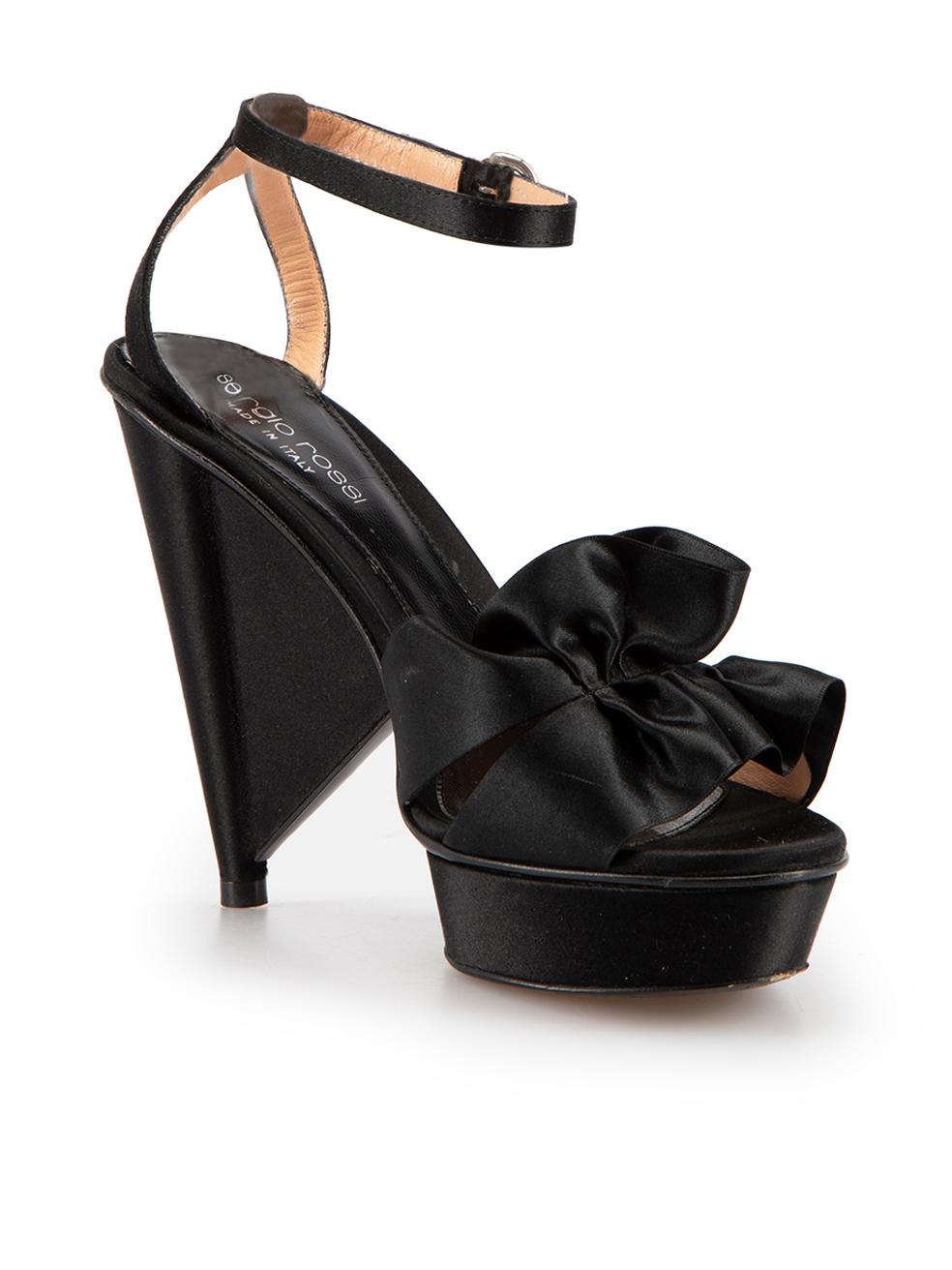 CONDITION is Very good. Minimal wear to heels is evident. Minimal wear to upper however some chipping and damage to outsoles seen on this used Sergio Rossi designer resale item.



Details


Black

Cloth

Heeled sandals

Platform

Ruffle detail