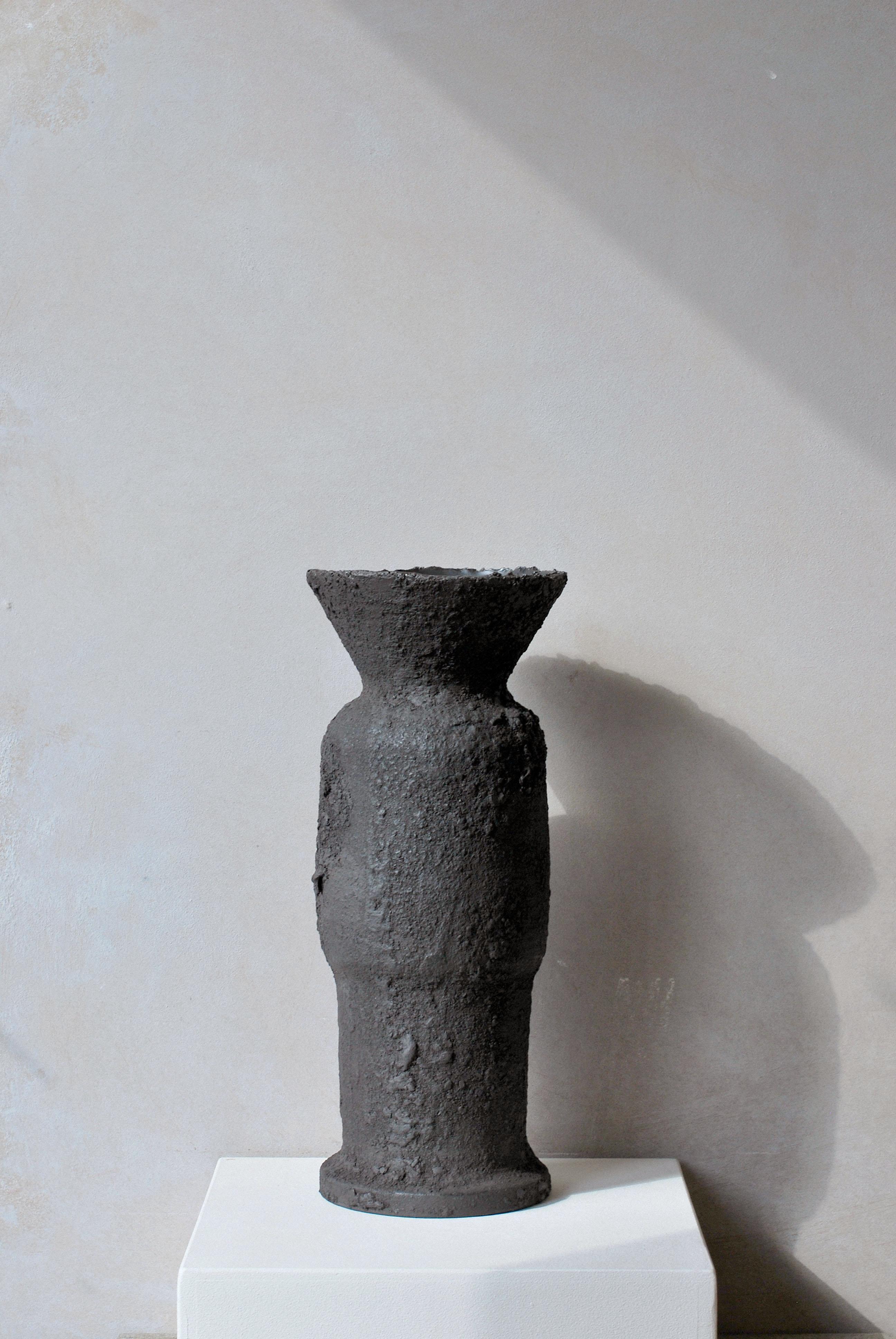 Post-Modern Black Sandstone Vessel Vase by Moïo Studio