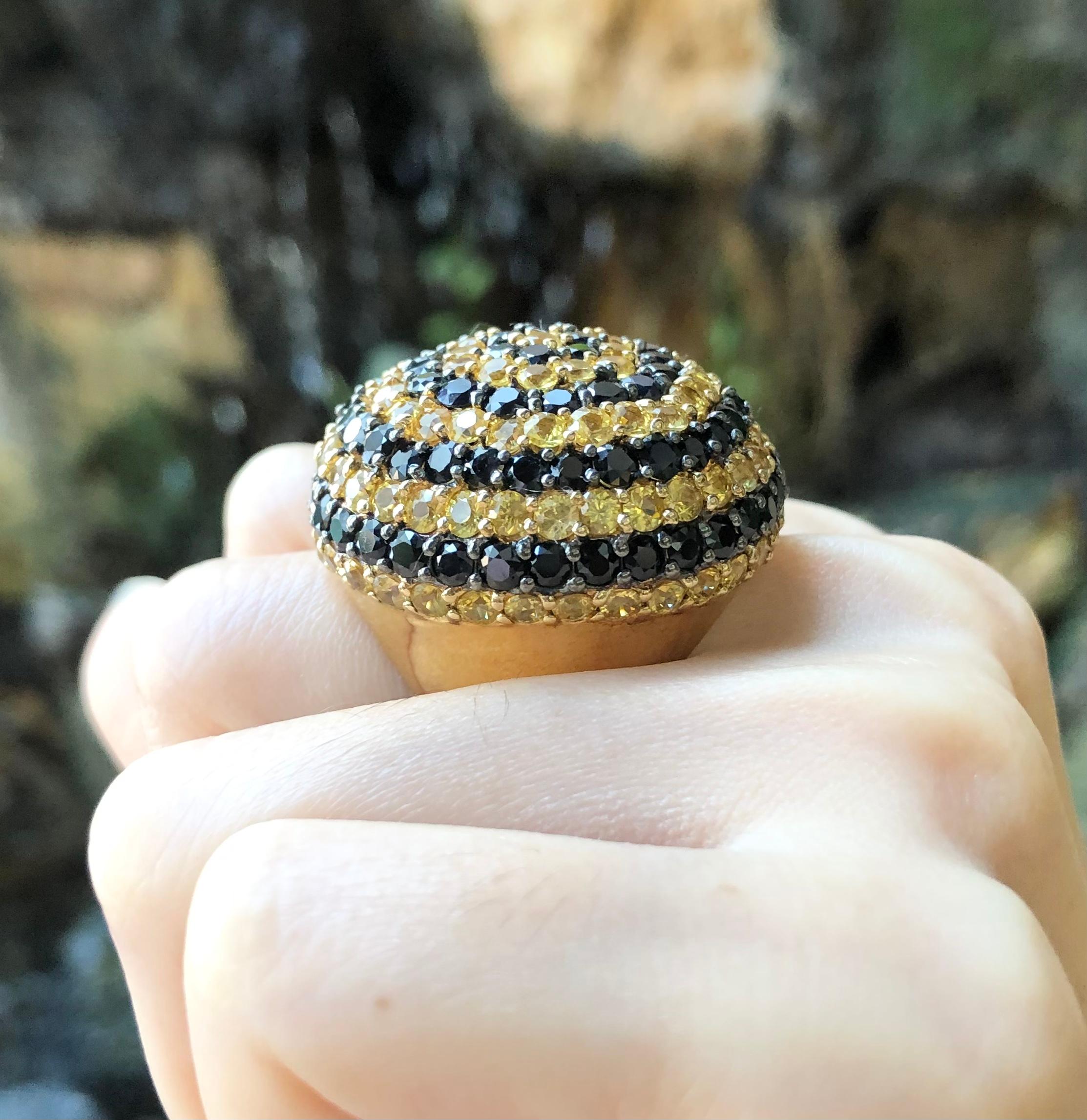 Schwarzer Saphir  Ring mit gelbem und gelbem Saphir in Silberfassung im Angebot 6
