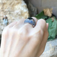 Schwarzer Saphir, blauer Saphir, gelber Saphir Ring et in Silberfassung