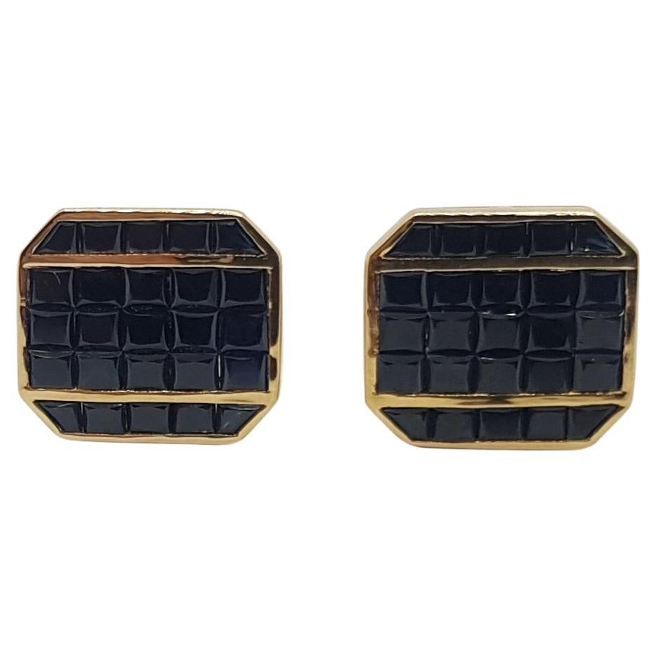 Gemelos de zafiro negro engastados en oro de 18 quilates en venta