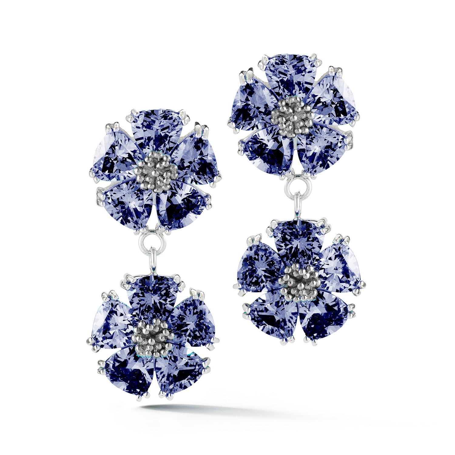 Designed in NYC

.925 Sterling Silver 2 x 20 mm Black Sapphire Double Blossom Stone Earrings. Double the beauty with double blossom with stone 3D earrings for show-stopping day or night looks. Double blossom stone earrings: 

    Sterling silver 
  