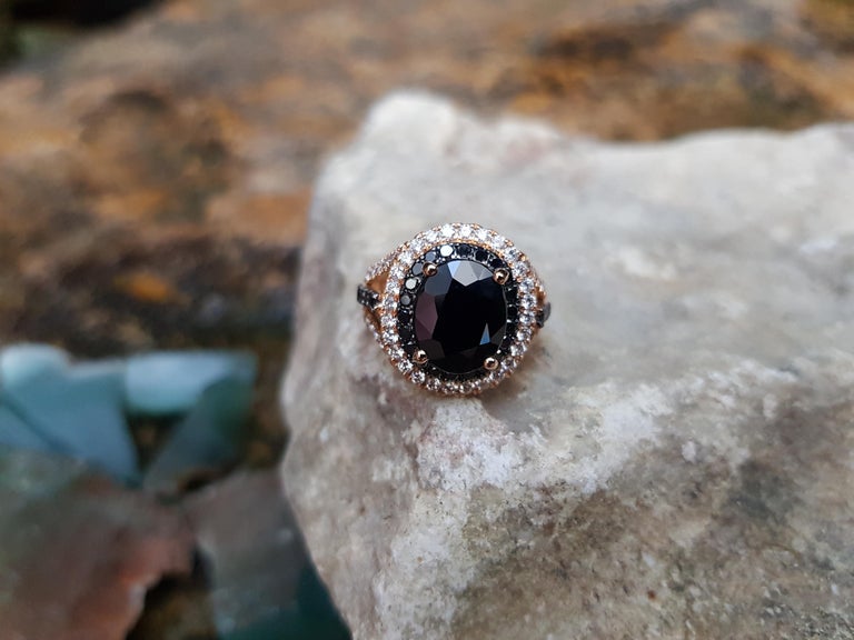 Contemporary Black Sapphire with Black Diamond and Diamond Rings Set in 18 Karat Rose Gold For Sale