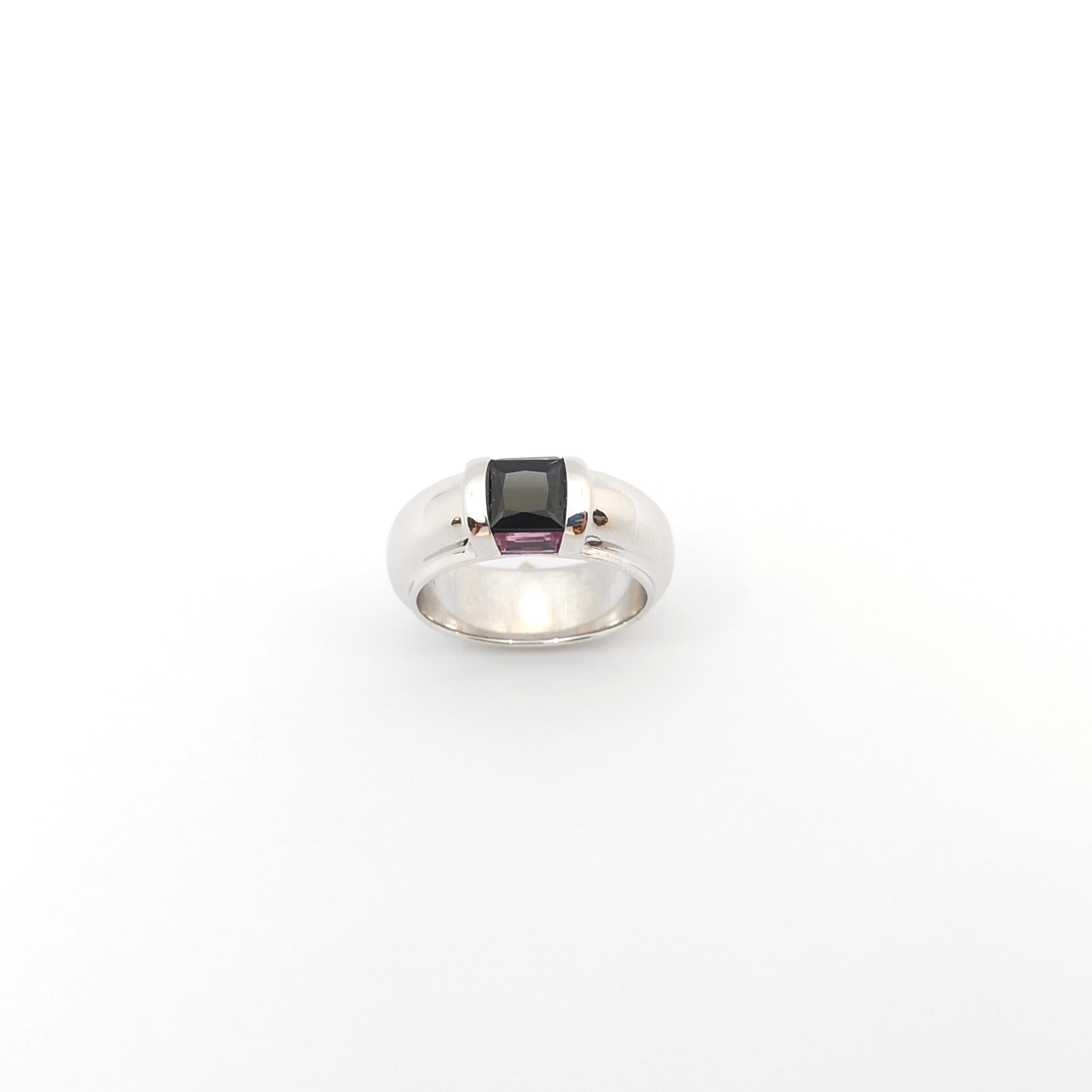 Black Sapphire with Pink Sapphire Ring set in 18K White Gold Settings For Sale 5