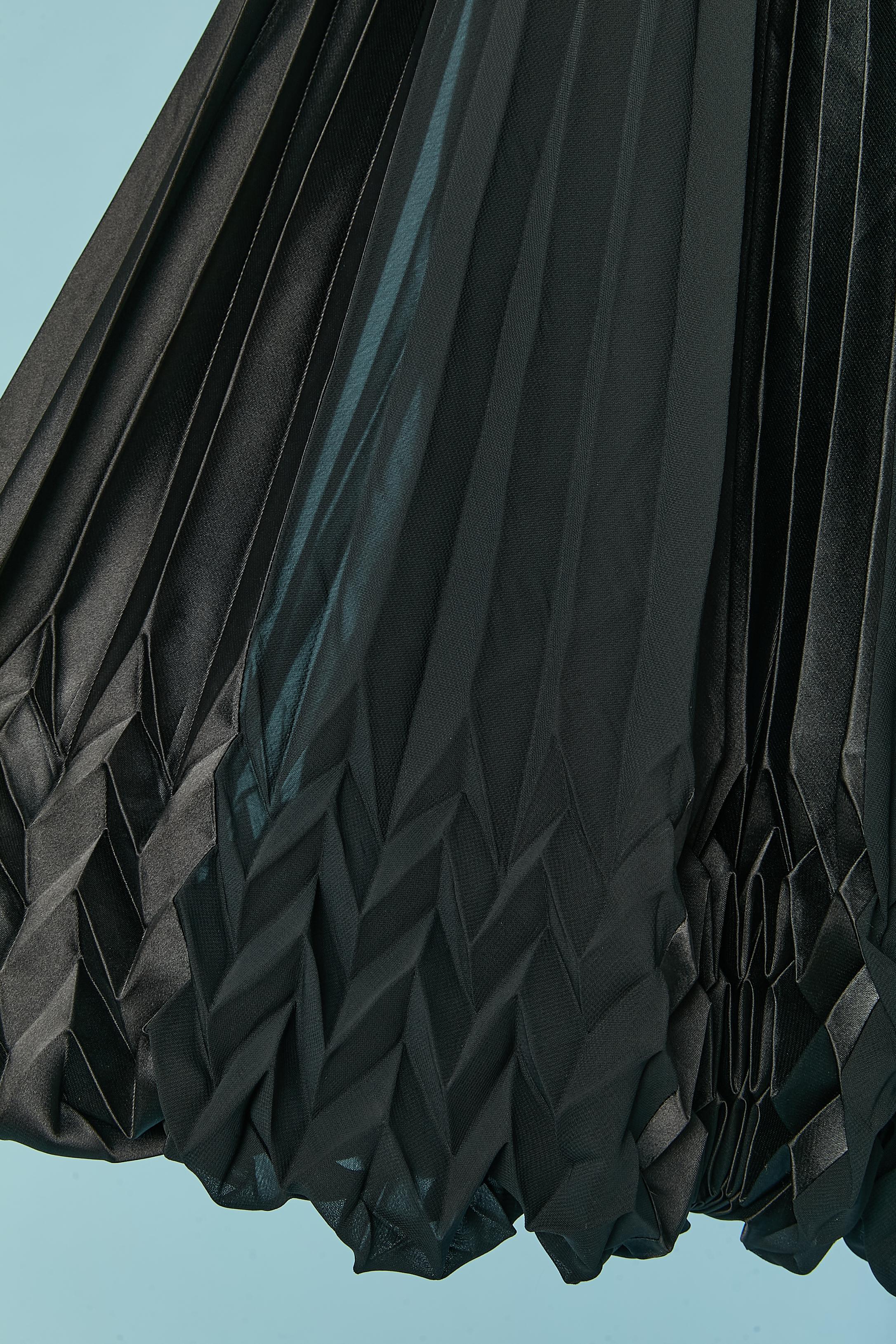 Vestido de cóctel negro de satén y gasa sin espalda y plisado Carolyne ROEHM Negro en venta