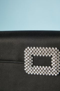 Black satin and rhinestone evening clutch Roger Vivier 650€