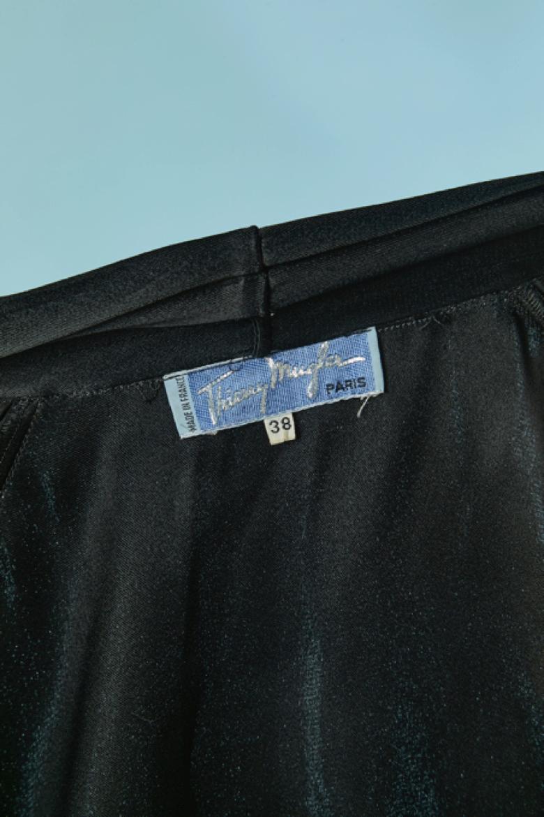 Vestido de cóctel de satén negro THIERRY MUGLER en venta 2