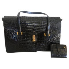 Black Sculptured Leather Handbag w/ Gold Combination Lock Alligator Look Italy