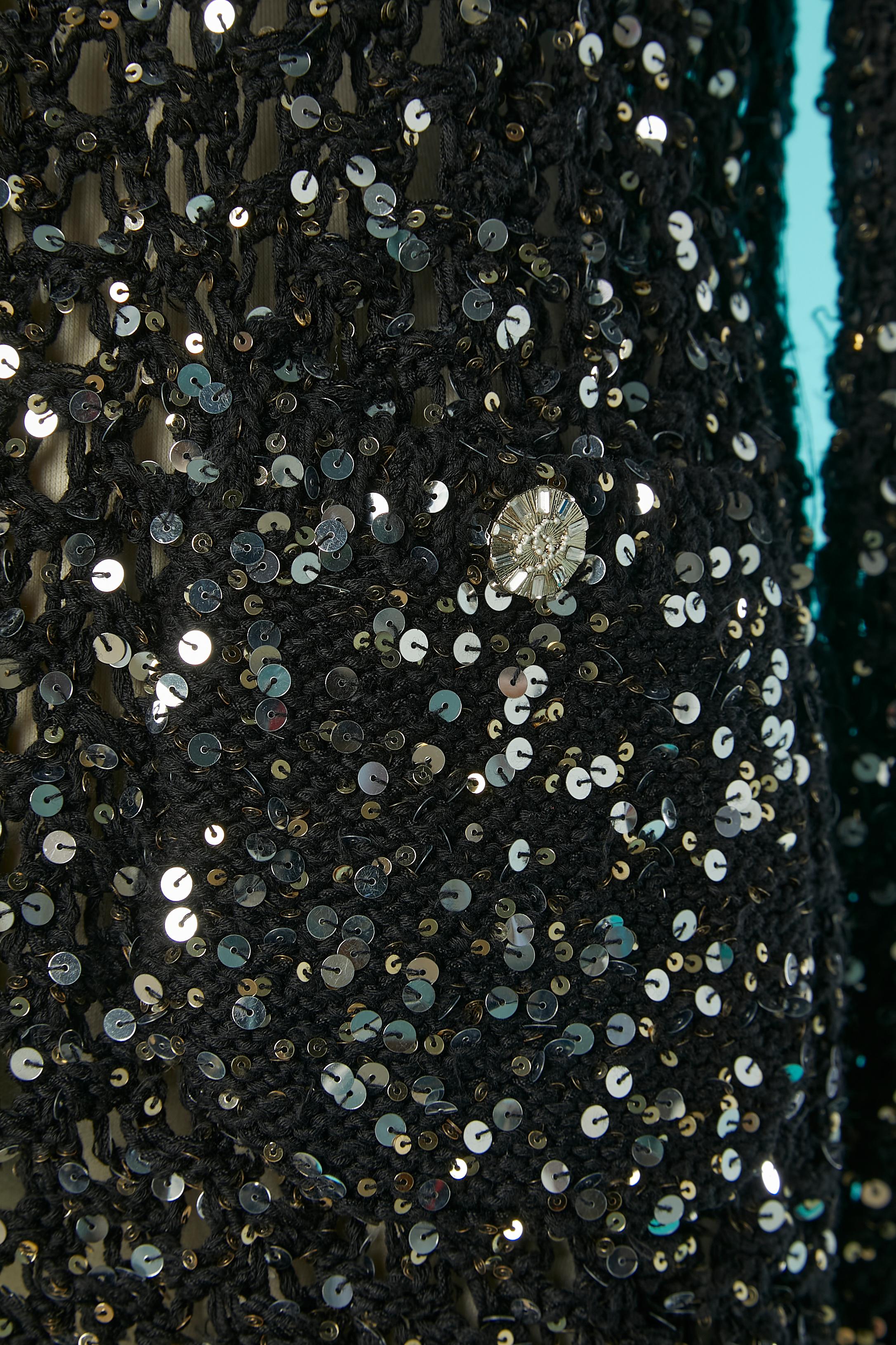 Schwarze Abendstrickjacke aus Baumwollstrick mit durchsichtigen Streifen und Pailletten Chanel Resort 2023 im Zustand „Hervorragend“ im Angebot in Saint-Ouen-Sur-Seine, FR