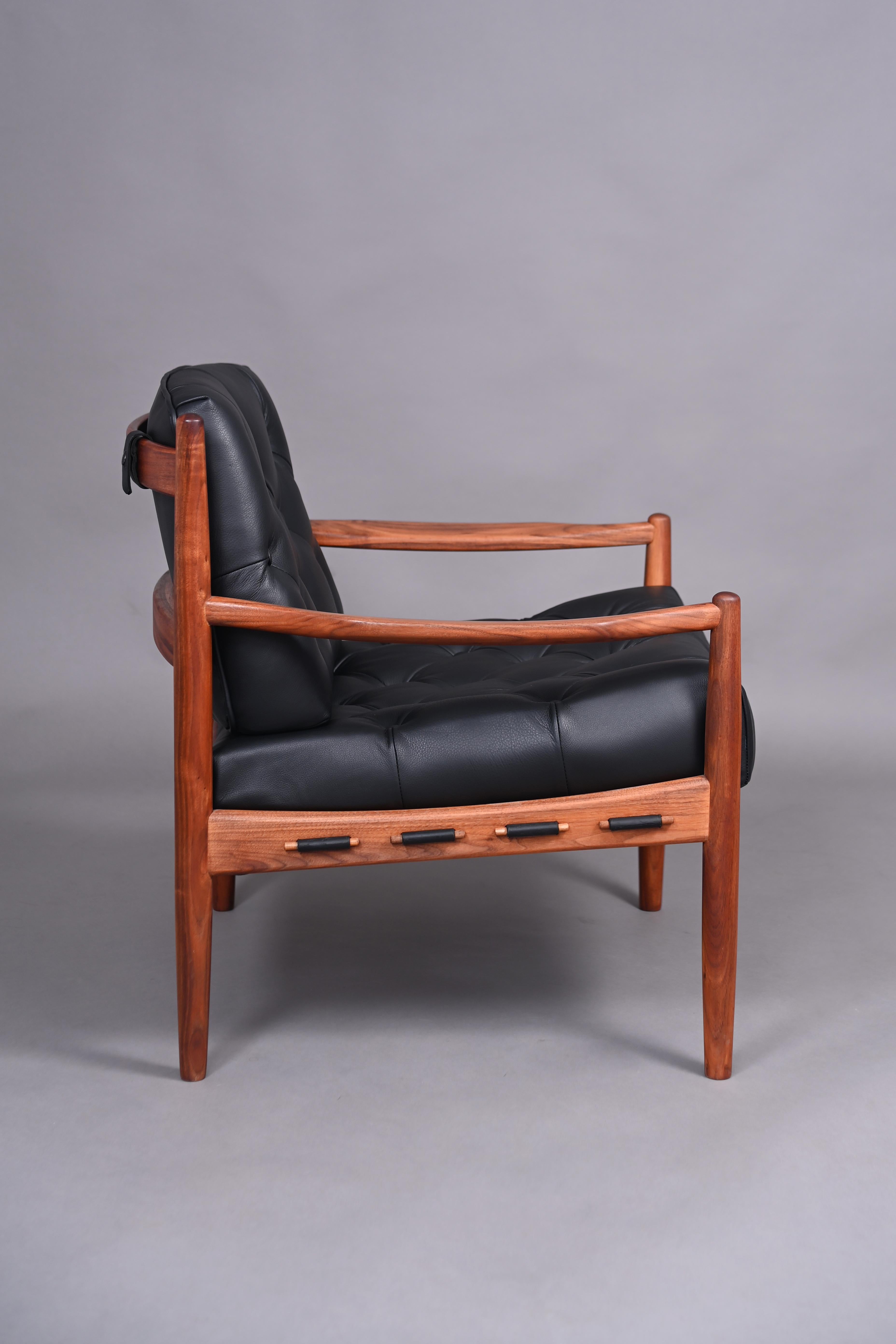 Schwarze Lacko-Sessel aus Leder „Semi-Aniline“ von Ingemar Thillmark für OPE (Moderne der Mitte des Jahrhunderts) im Angebot