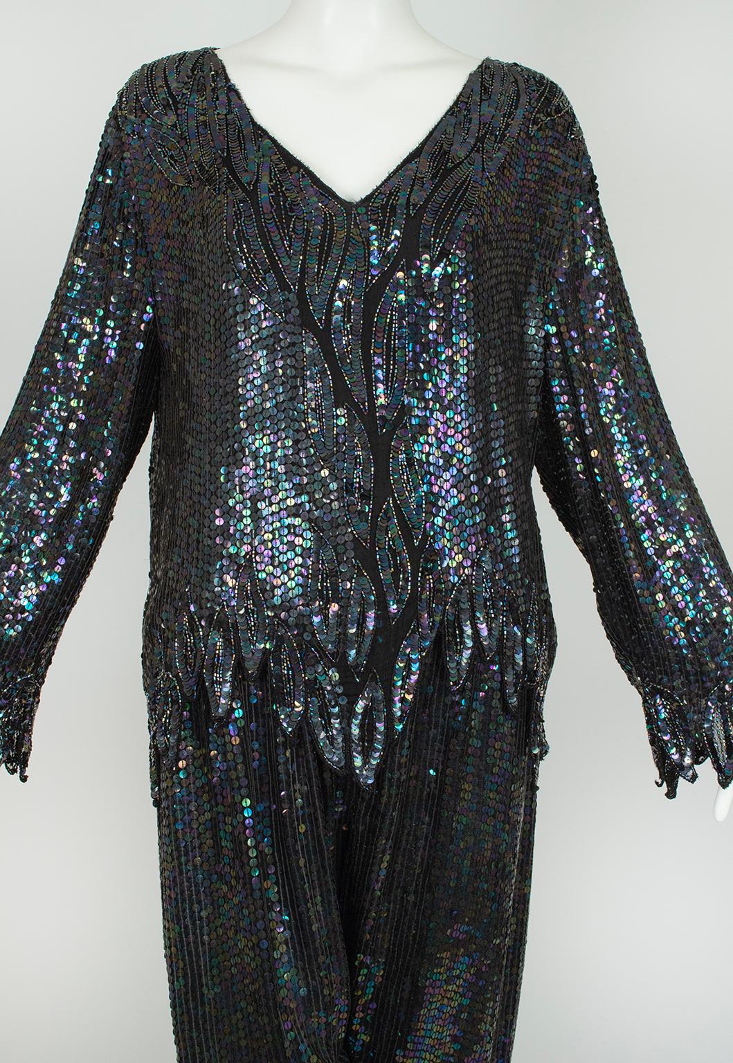 Black Sequin Zig Zag Edge Top, Skirt and Jogger Co-ord Set – M-L, 1980s For Sale 1