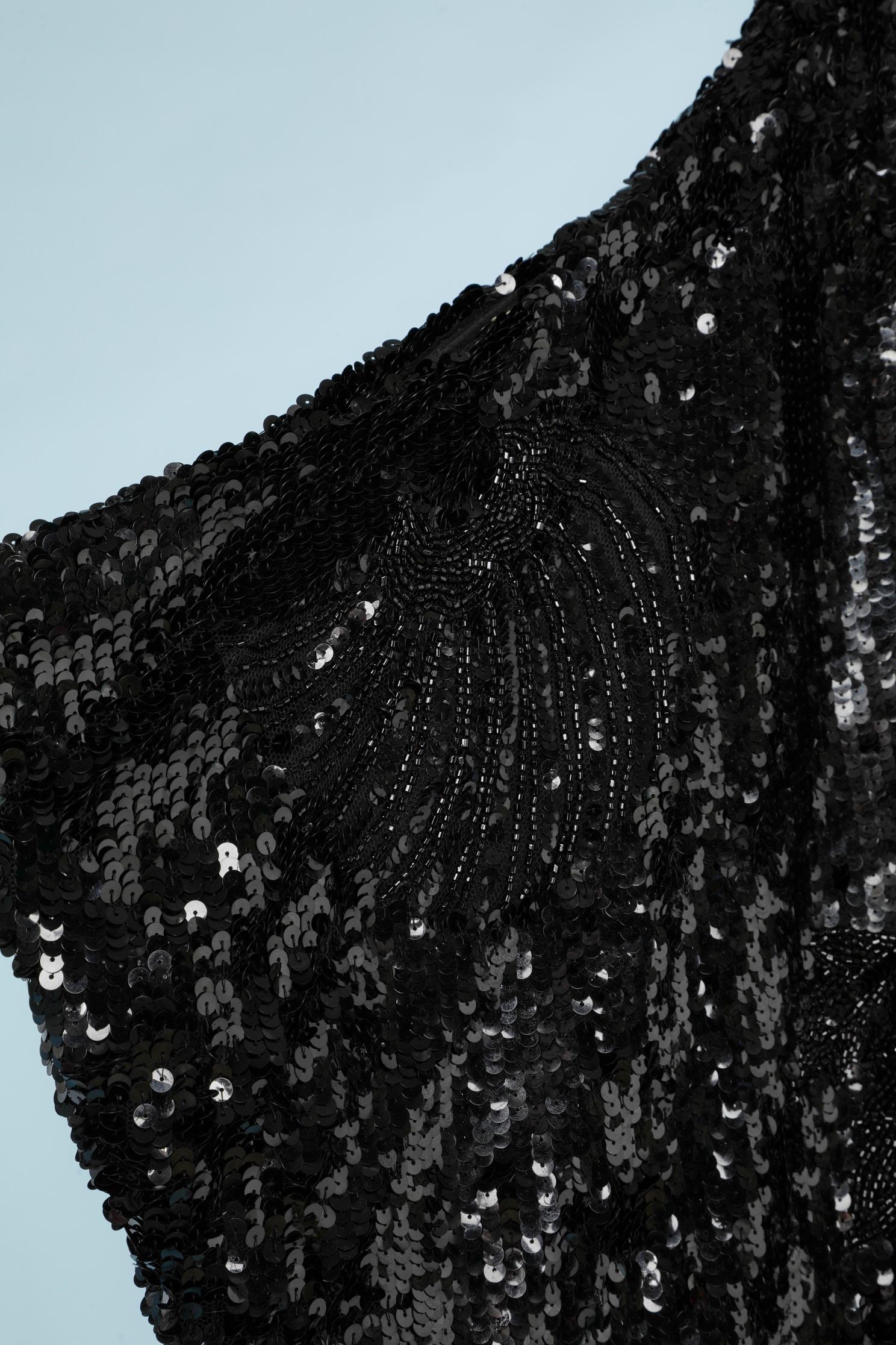 Manteau Opra noir à paillettes et perles avec doublure et nœud en soie brute  Pour femmes en vente