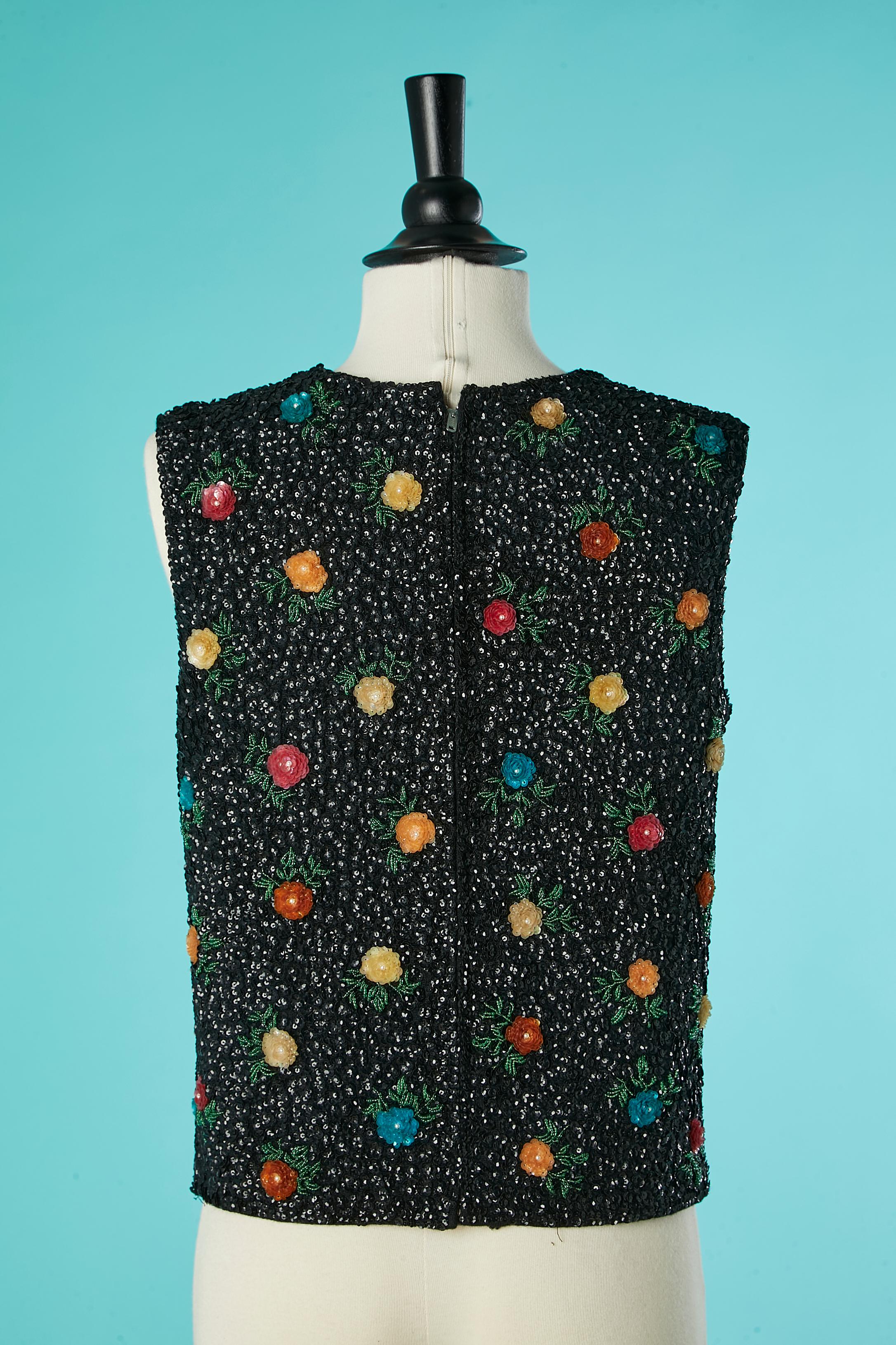 Black sequin and beads sleeveless top HOUSE OF GOLD Circa 1960's For Sale 1
